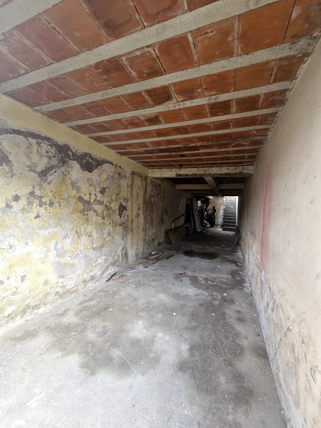 Casa à venda no Bairro Recreio Próximo a Ed Natação  e a Igreja da Graças. - foto 3