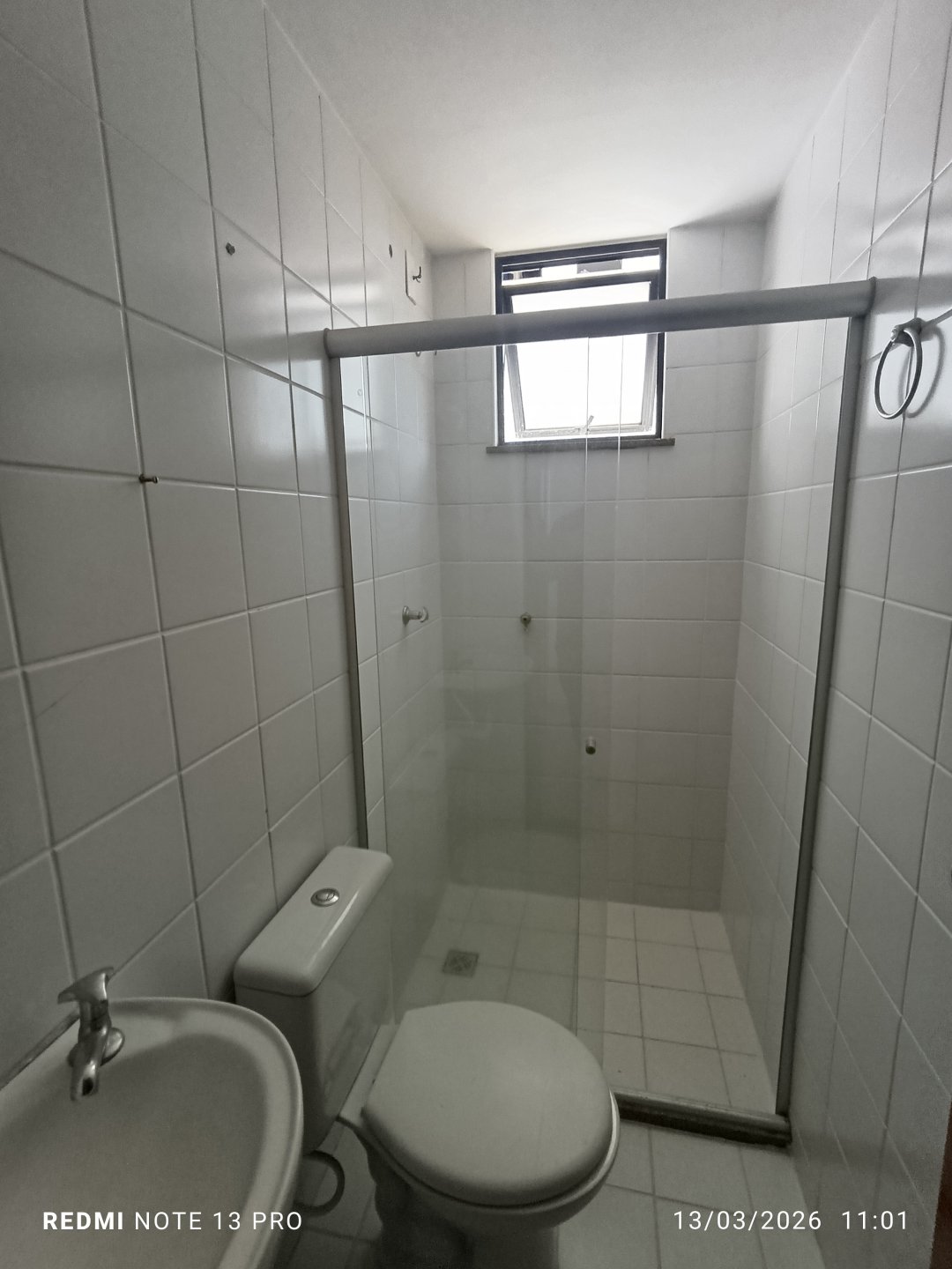 Apartamento com 3 quartos sendo 1 suíte+ dependência + 2 vagas de garagem+ depósito à venda em Candeias, Vitória da Conquista - Área de lazer com - foto 32