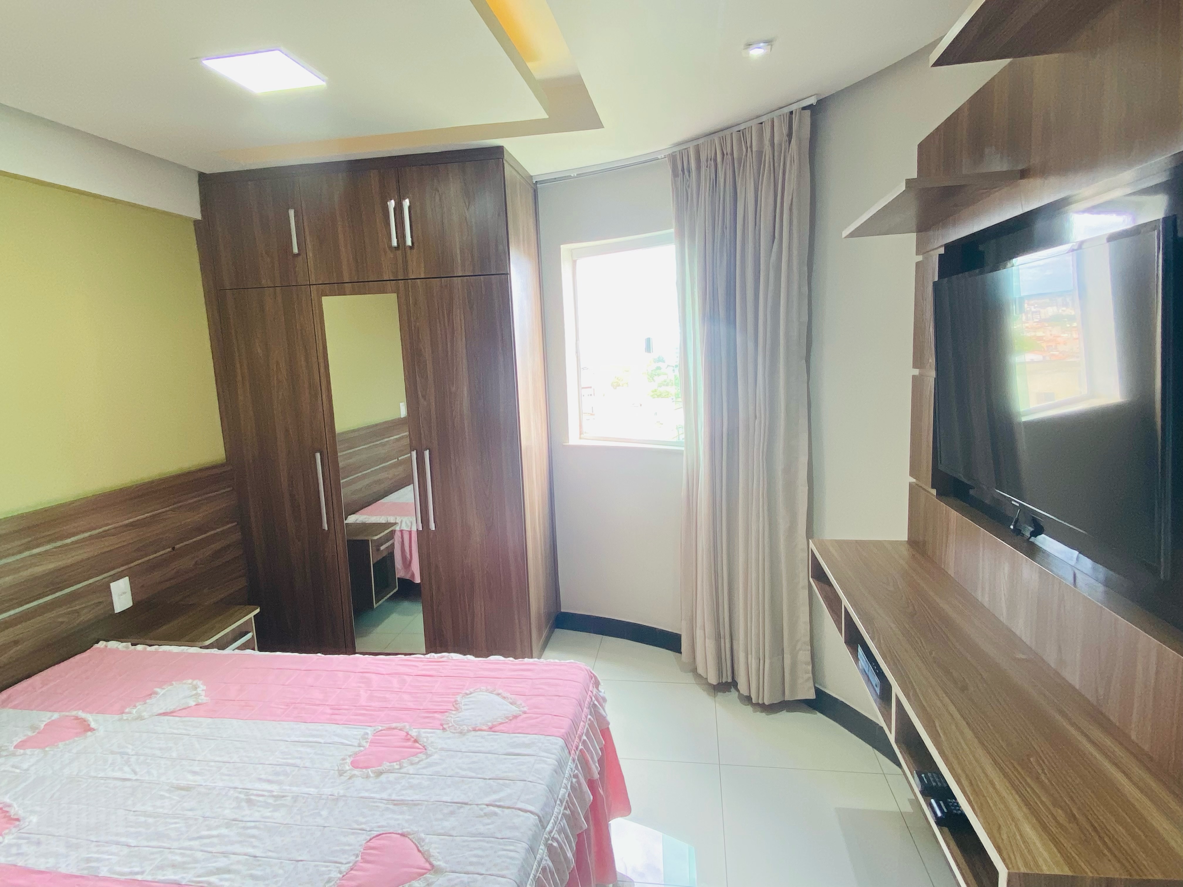 Vendo excelente apartamento de 3 quartos sendo 1 suíte, todo mobiliado, 103M² + 2 Elevadores no Candeias, Vitória da Conquista, BA - foto 33