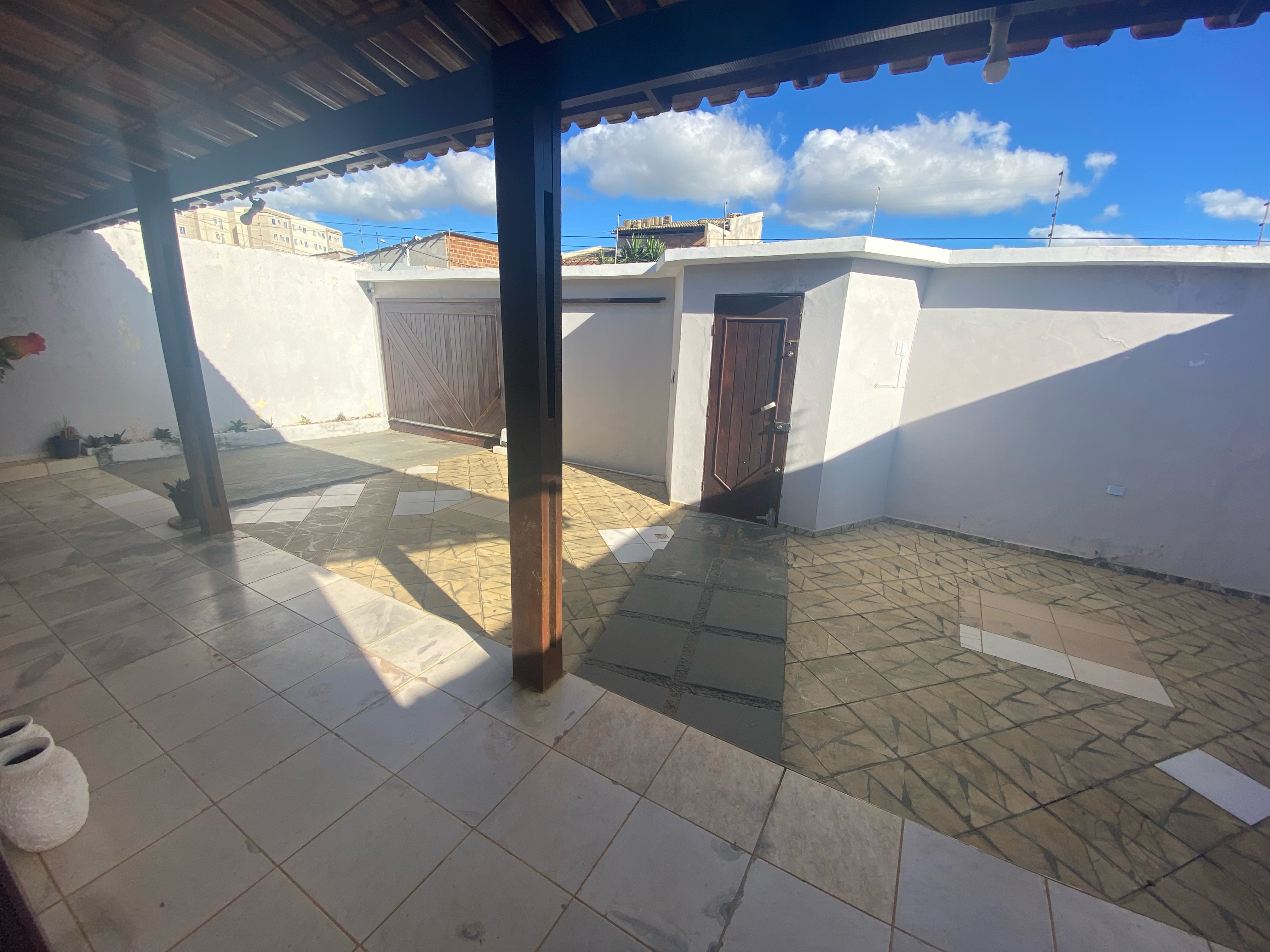 Excelente Casa de 3 quartos sendo 2 suítes e garagem para 4 carros à Venda, santa Cecília , Vitória da Conquista, BA - foto 4