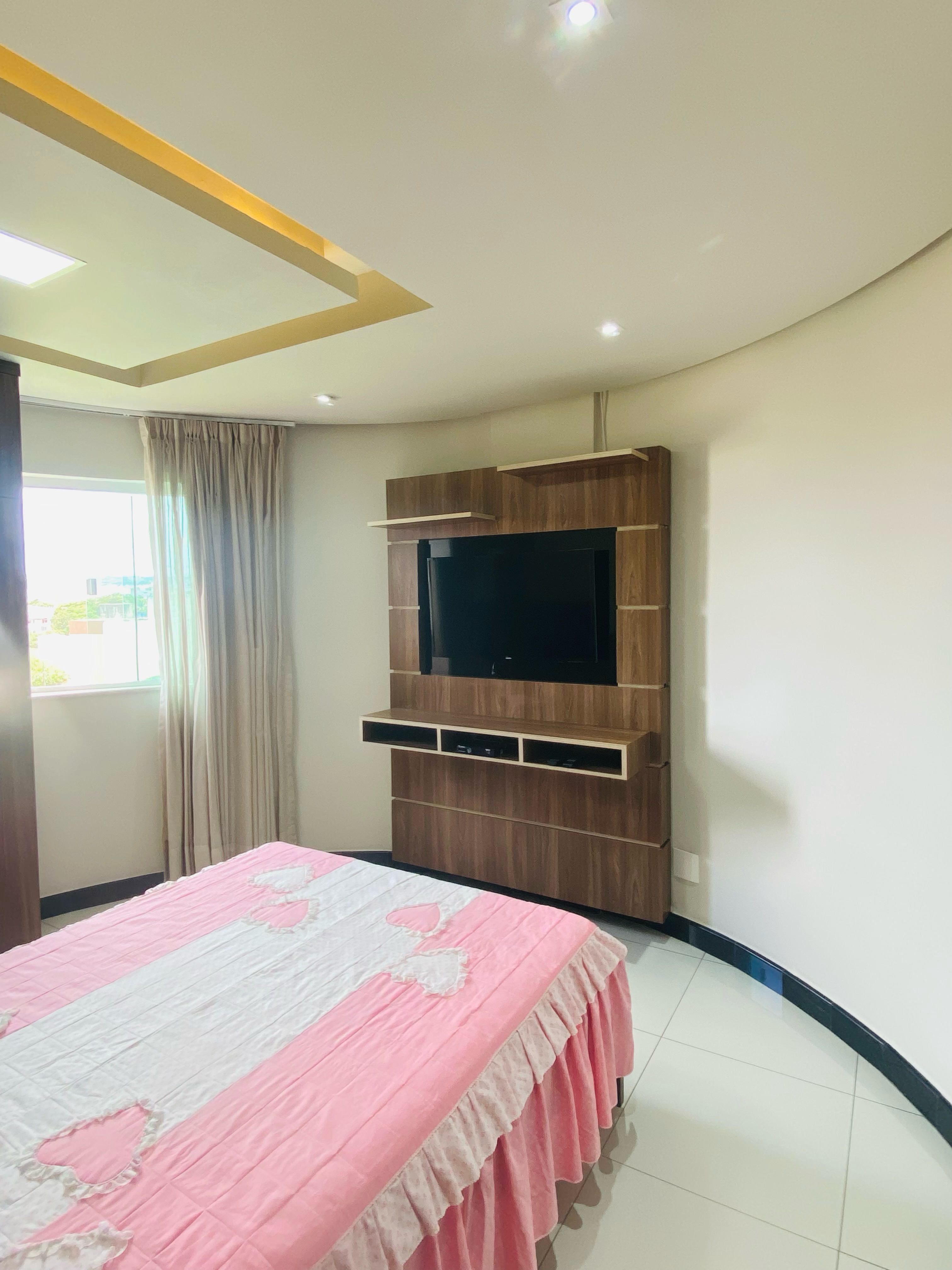 Vendo excelente apartamento de 3 quartos sendo 1 suíte, todo mobiliado, 103M² + 2 Elevadores no Candeias, Vitória da Conquista, BA - foto 34