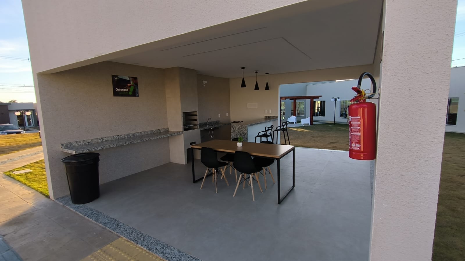 Casa de 3 quartos sendo 1 suíte nova em ótima localização dentro do Condomínio Conde III (financiável), frente ao Alphaville em Vitória da Conqui - foto 33