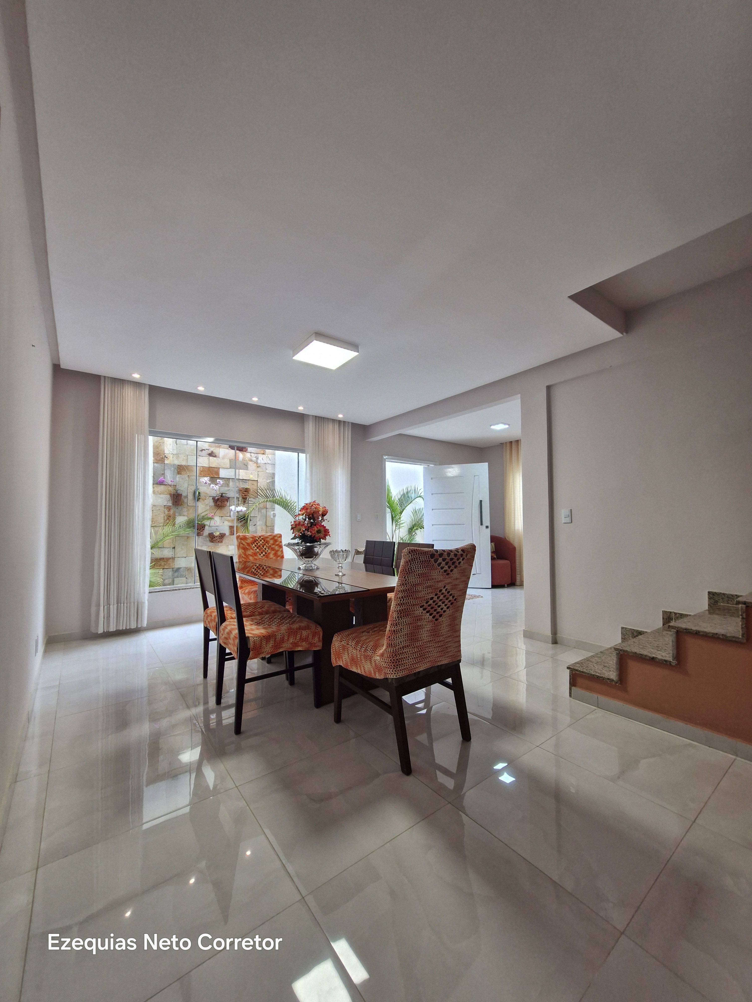 Casa duplex na Urbis 1 próximo ao Limão Doce e Fainor à Venda, Candeias, Vitória da Conquista, BA - foto 4