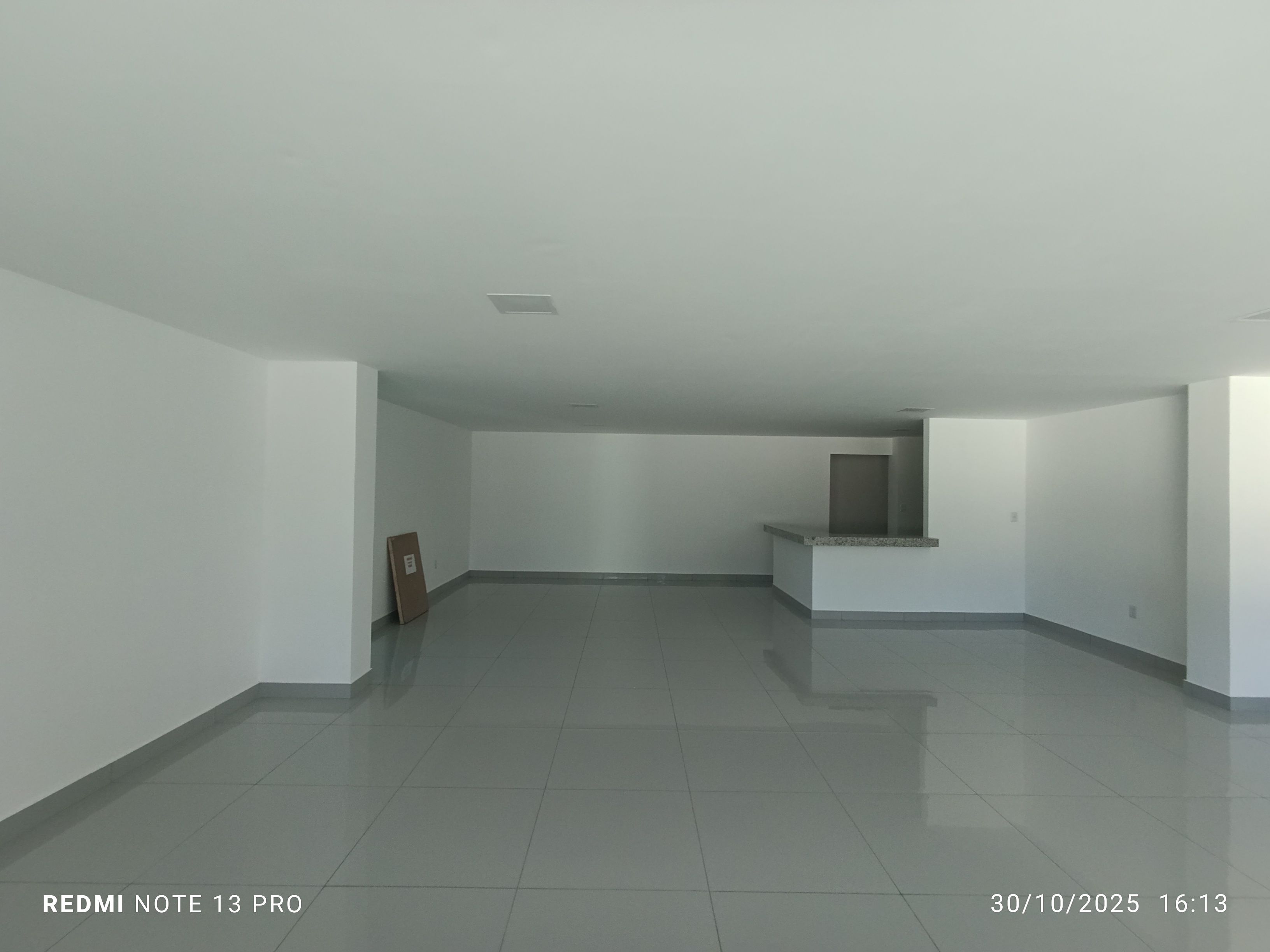 Apartamento novo de 3 quartos sendo 2 suítes, 2 vagas soltas de garagem à Venda, Boa Vista, Vitória da Conquista, BA - foto 35