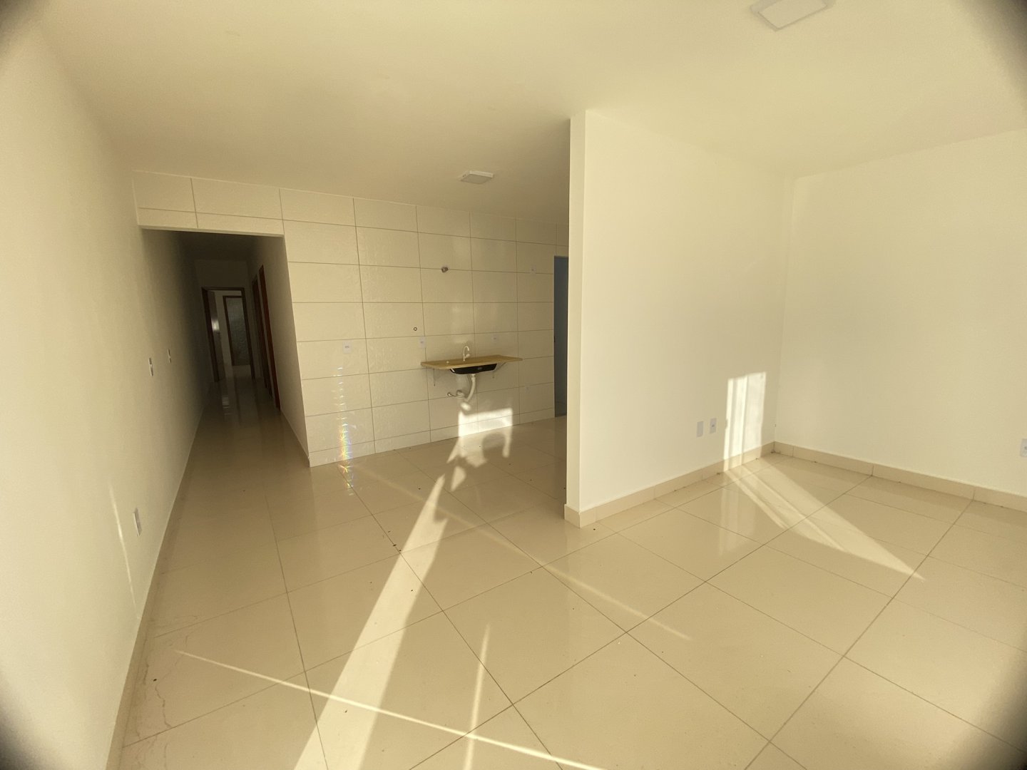 Casa 3/4 com suite, no Condomínio Terras Premium, em Vitória da Conquista - Bahia. - foto 3