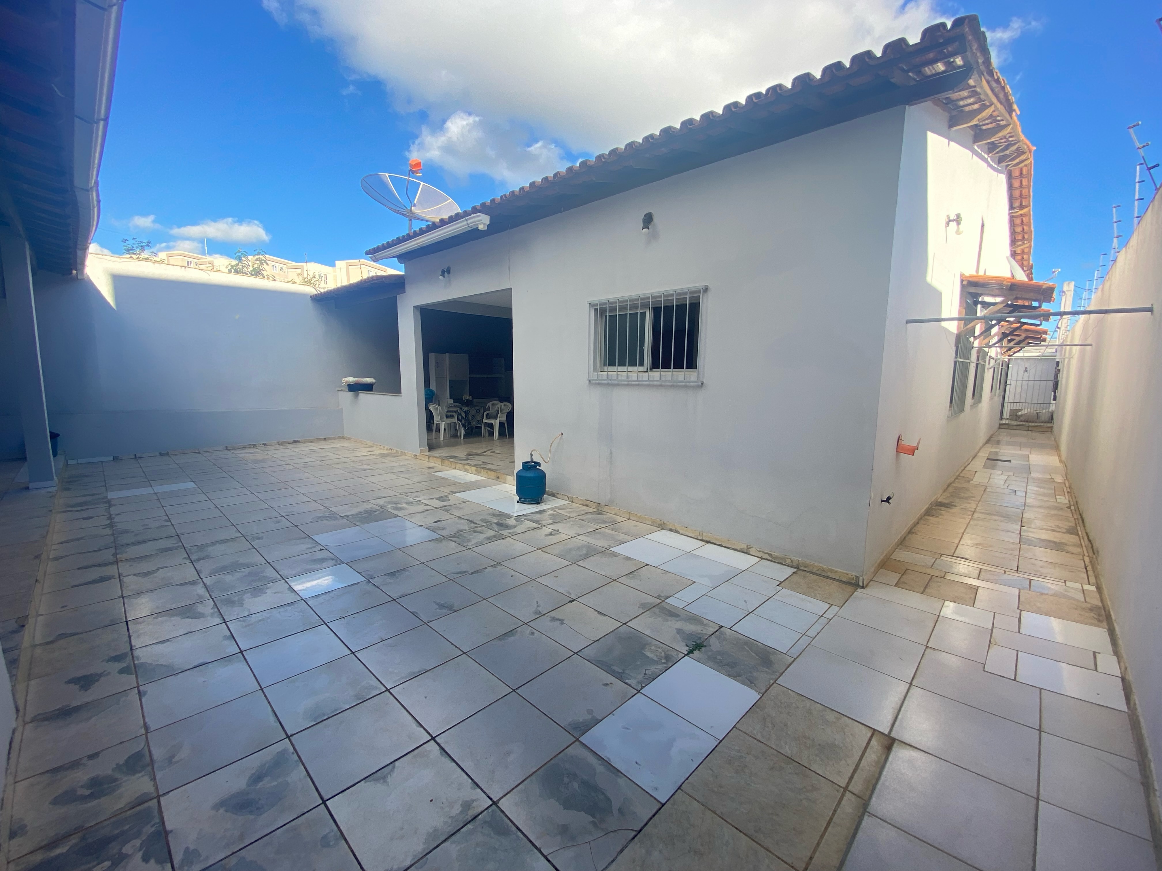 Excelente Casa de 3 quartos sendo 2 suítes e garagem para 4 carros à Venda, santa Cecília , Vitória da Conquista, BA - foto 29