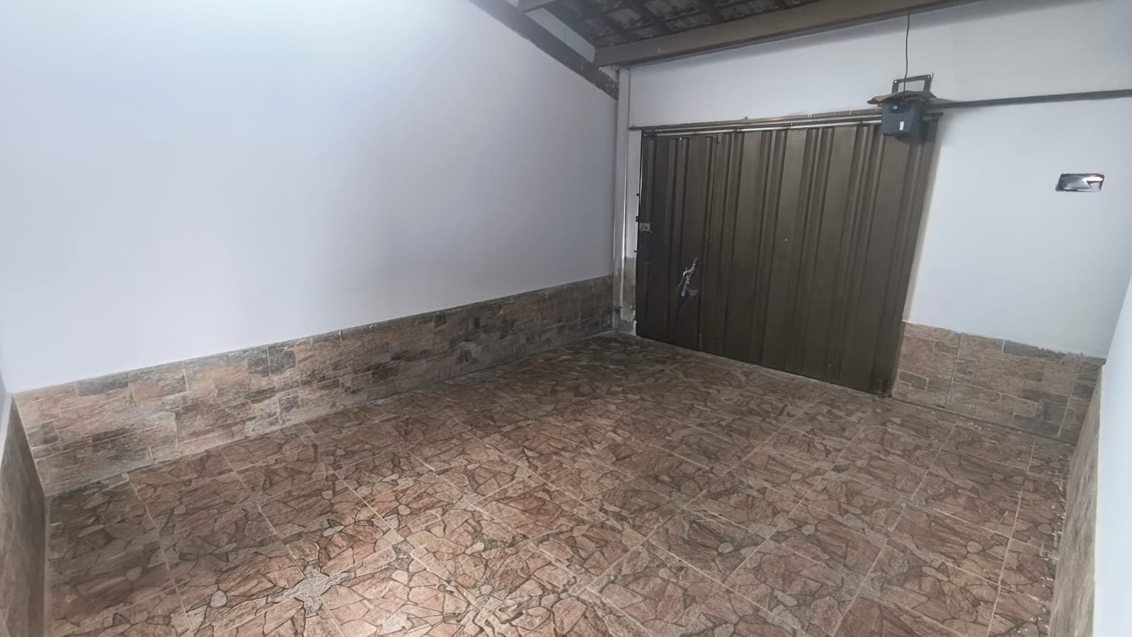 Casa de 4 quartos + ponto comercial no Bairro Boa Vista em Vitória da Conquista - foto 3