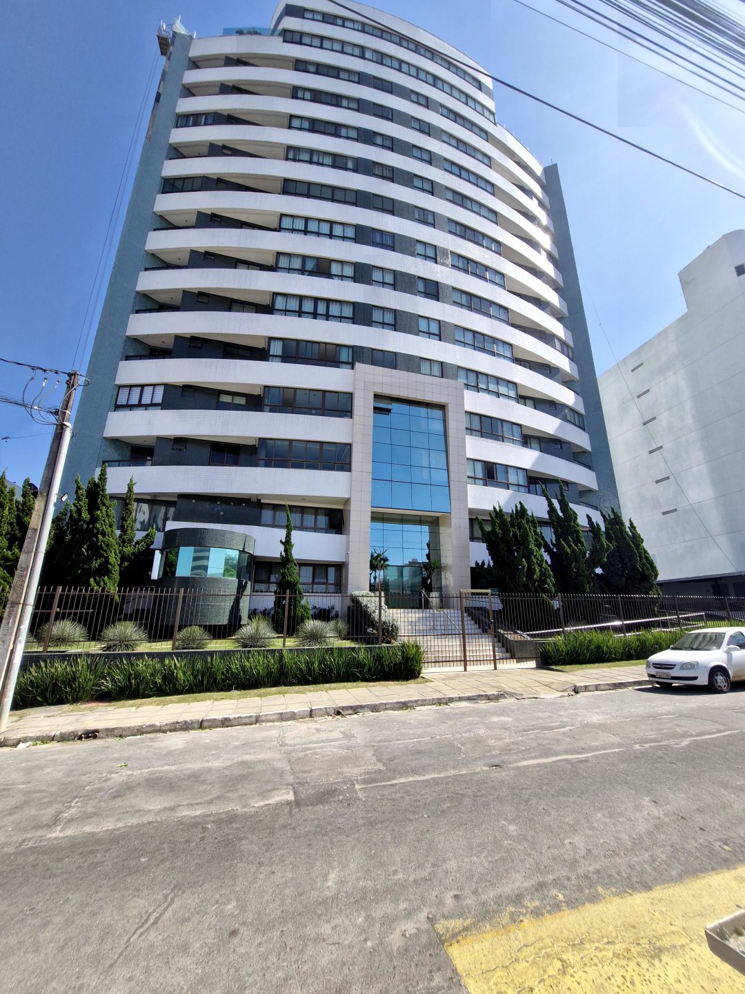 Apartamento Alto padrão 185m² à 15 metros da Olivia Flores - foto 3