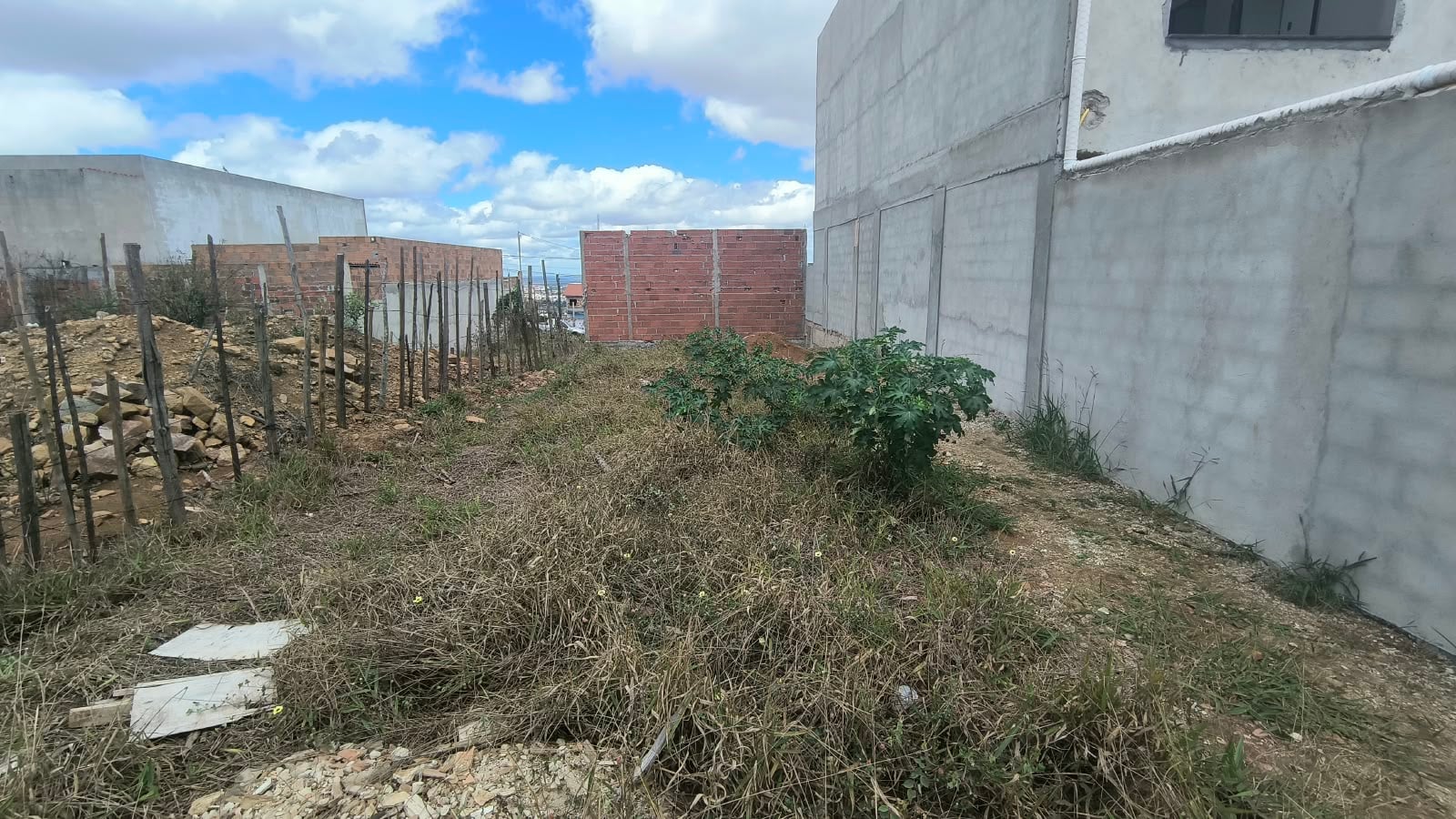 Oportunidade Terreno de 140 m2 no Lot Bateias 2, Zabelê - Vitória da Conquista - foto 3