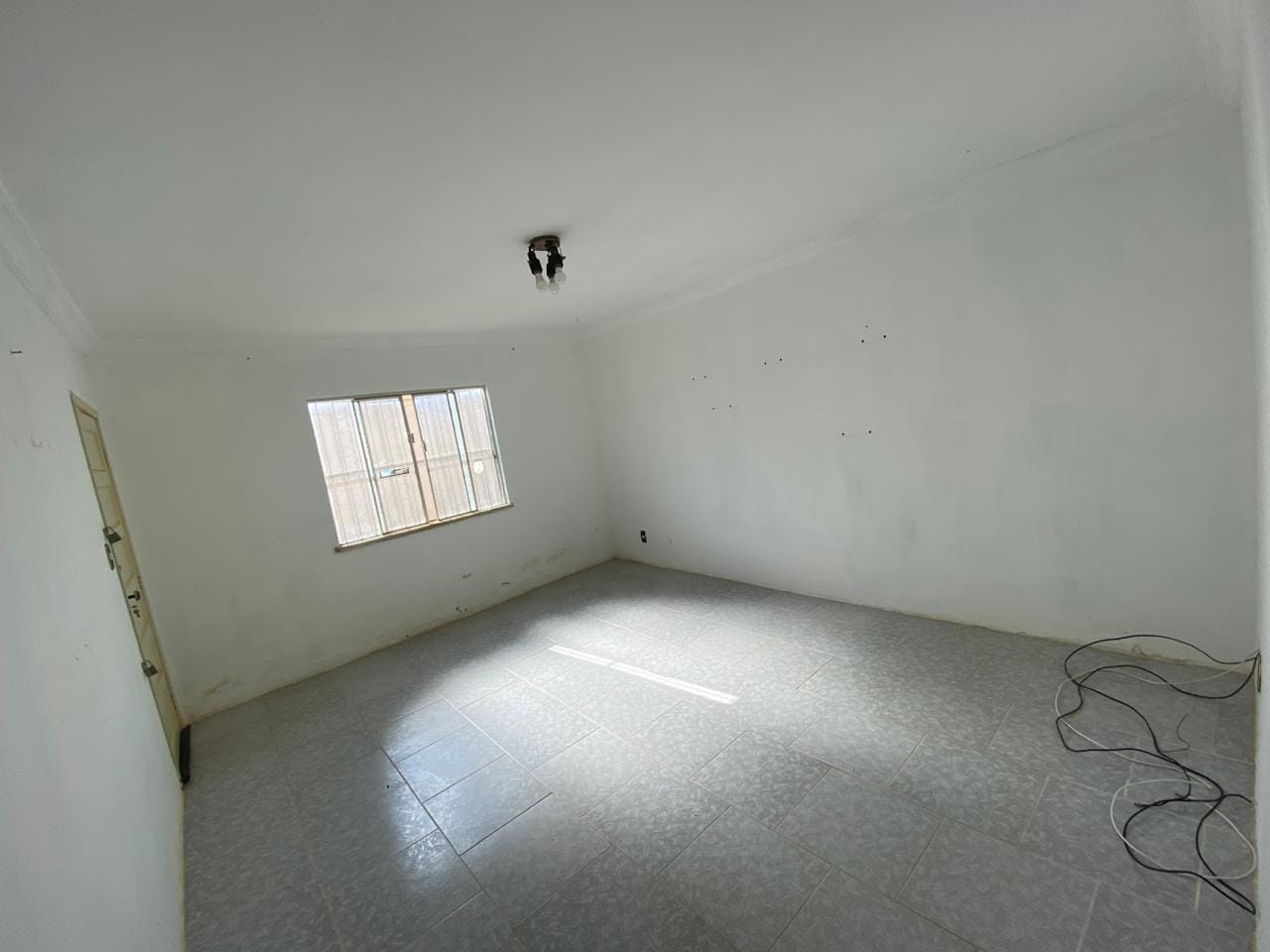 Vendo casa de 3 quartos na região do bairro Candeias,Vitória da Conquista, BA - foto 4