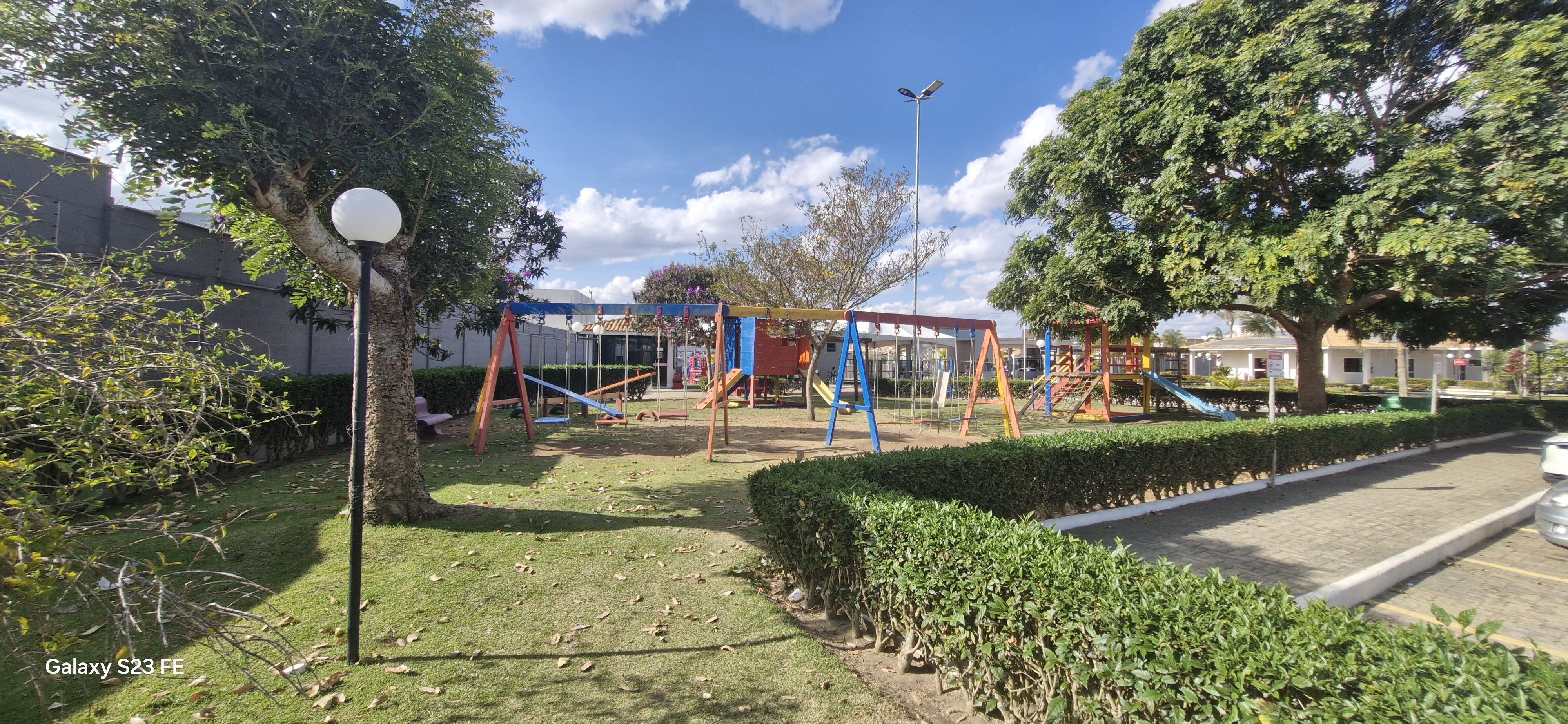 Casa de 4 quartos sendo 2 suítes no condomínio Cidade das Flores à Venda, Boa Vista, Vitória da Conquista, BA - foto 36