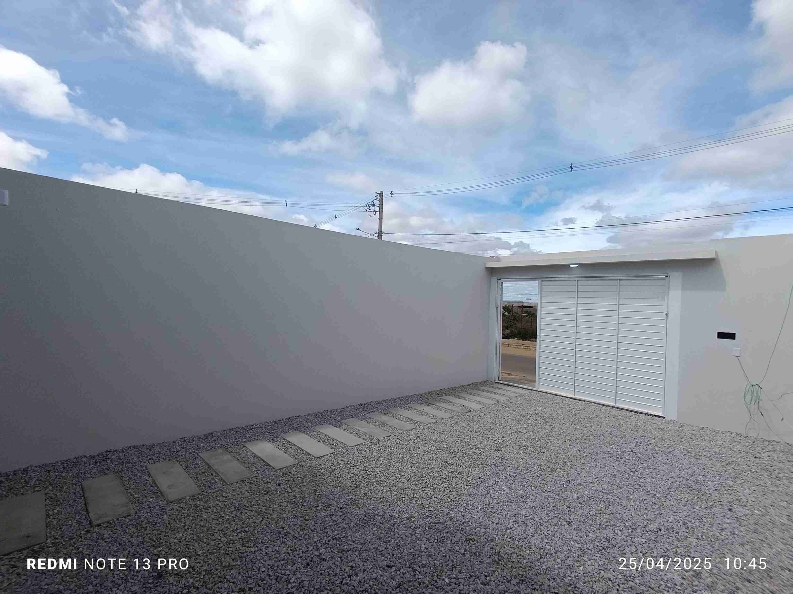 Linda casa nova  de 3 quartos sendo 1 suíte, garagem para 2 carros, acabamento de primeira à Venda, São Pedro, Vitória da Conquista, BA - foto 4