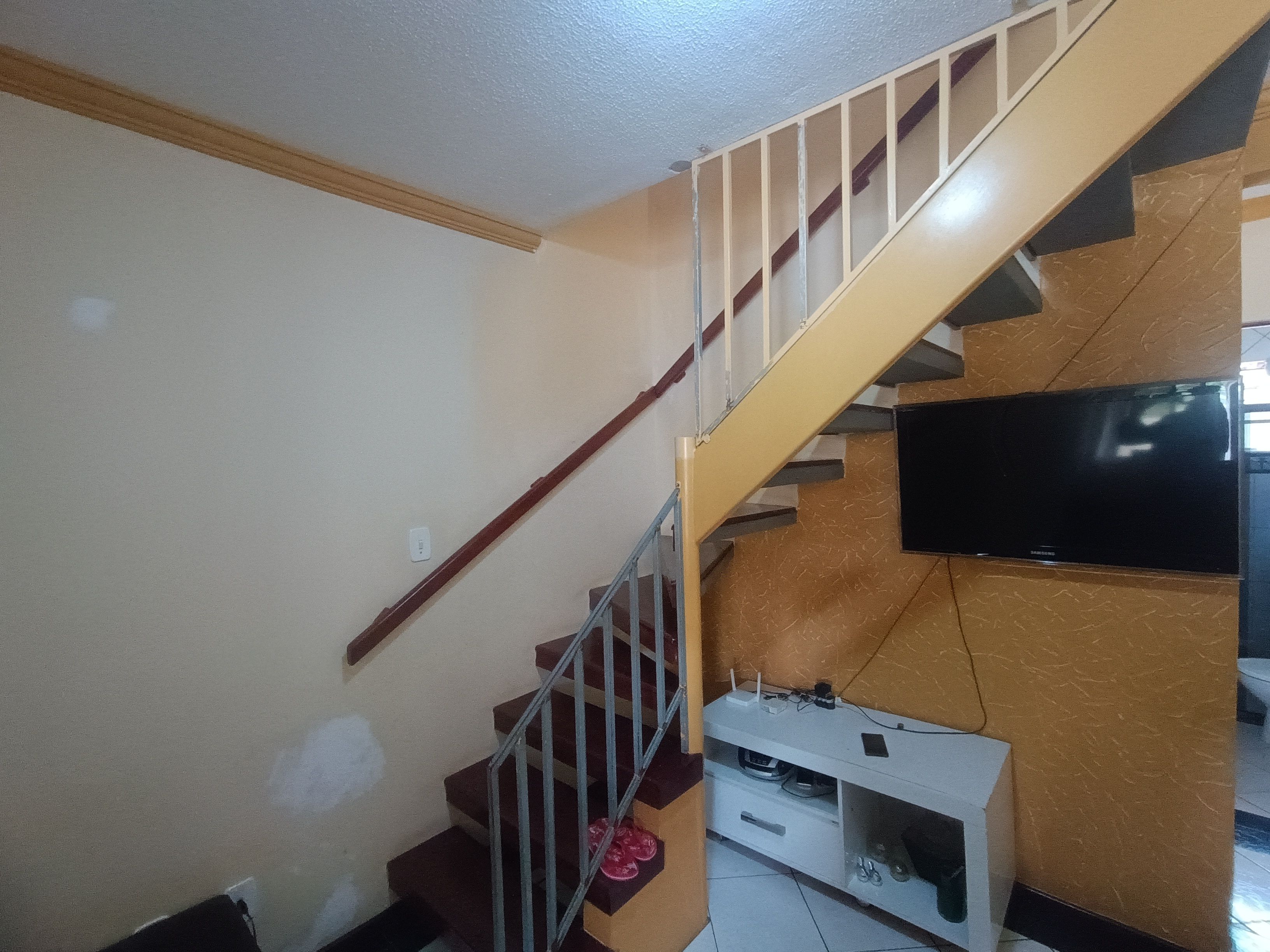 Vendo Vilage de 2 quartos com quintal, garagem coberta em ótima localização para venda na Laura Nunes no bairro Boa Vista, Vitória da Conquista, - foto 36