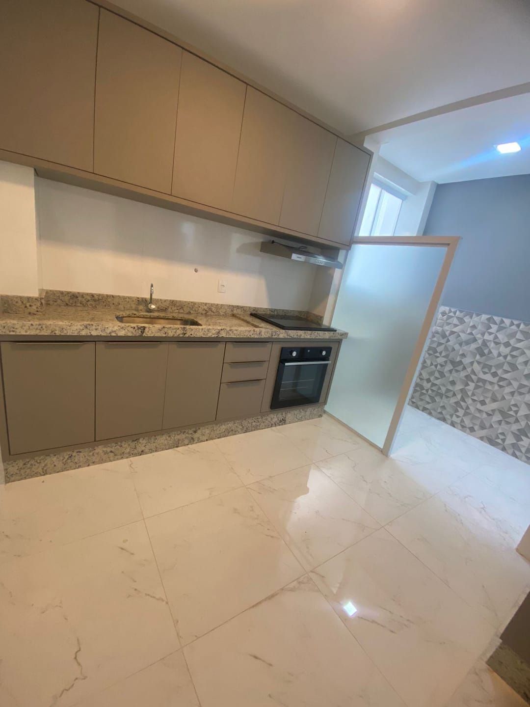 Apartamento para aluguel,  3 quartos sendo 1 suíte, excelente acabamento, com armários planejados, próximo a Fainor, Av. Brasil e Av. Luis Eduard - foto 36