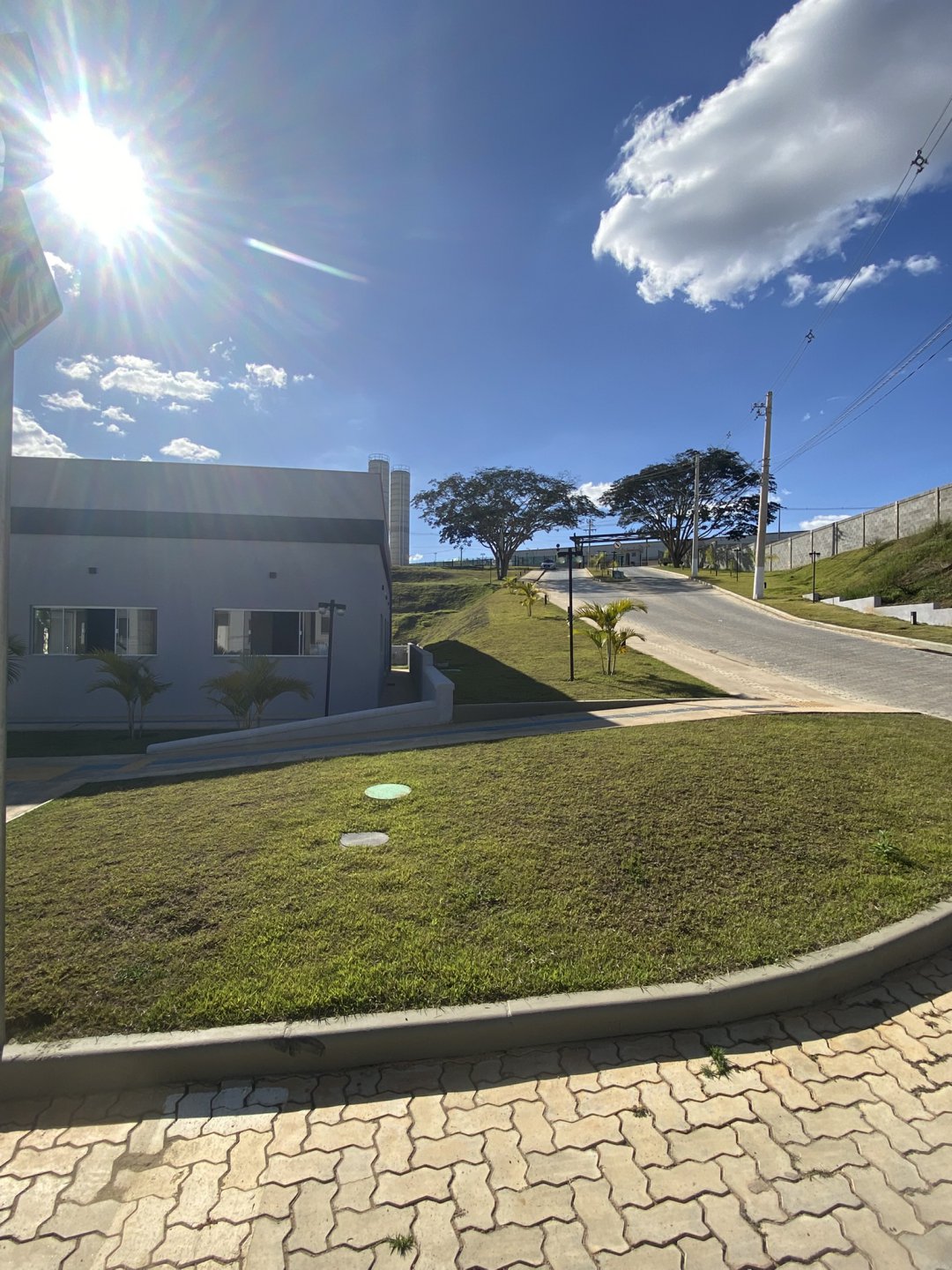 Excelente Casa Solta para locação, 2/4 com suíte, no Velli Residence, em Vitória da Conquista - Bahia - foto 3