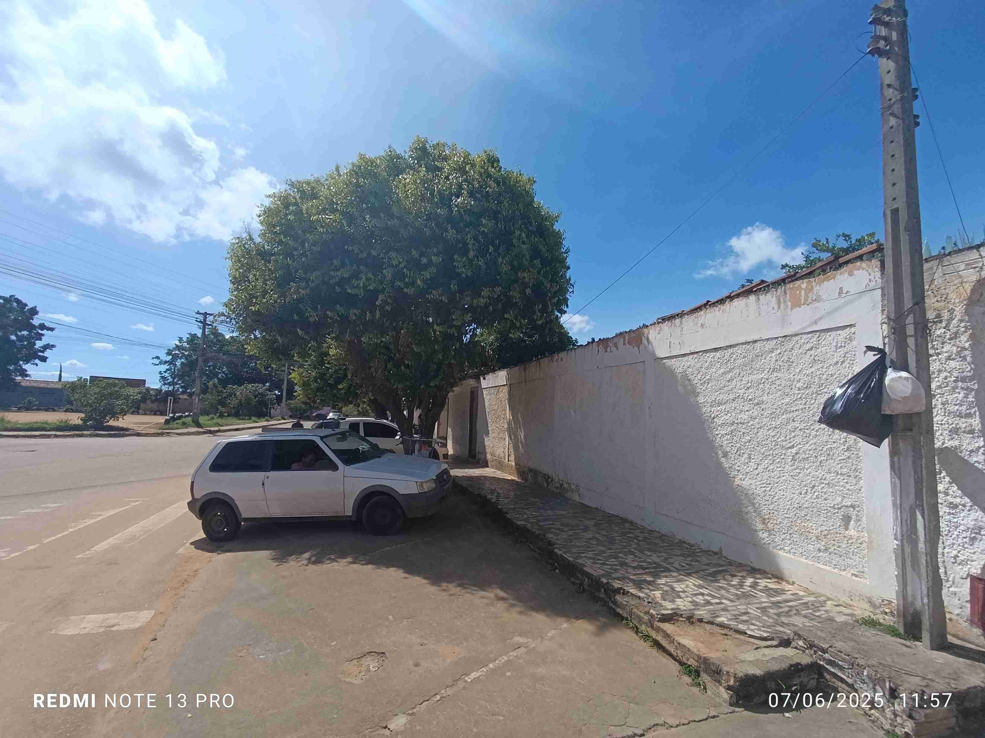 Casa de esquina com área de aproximadamente 500 m²à venda, para comércio, Espírito Santo, Vitória da Conquista, BA - foto 4