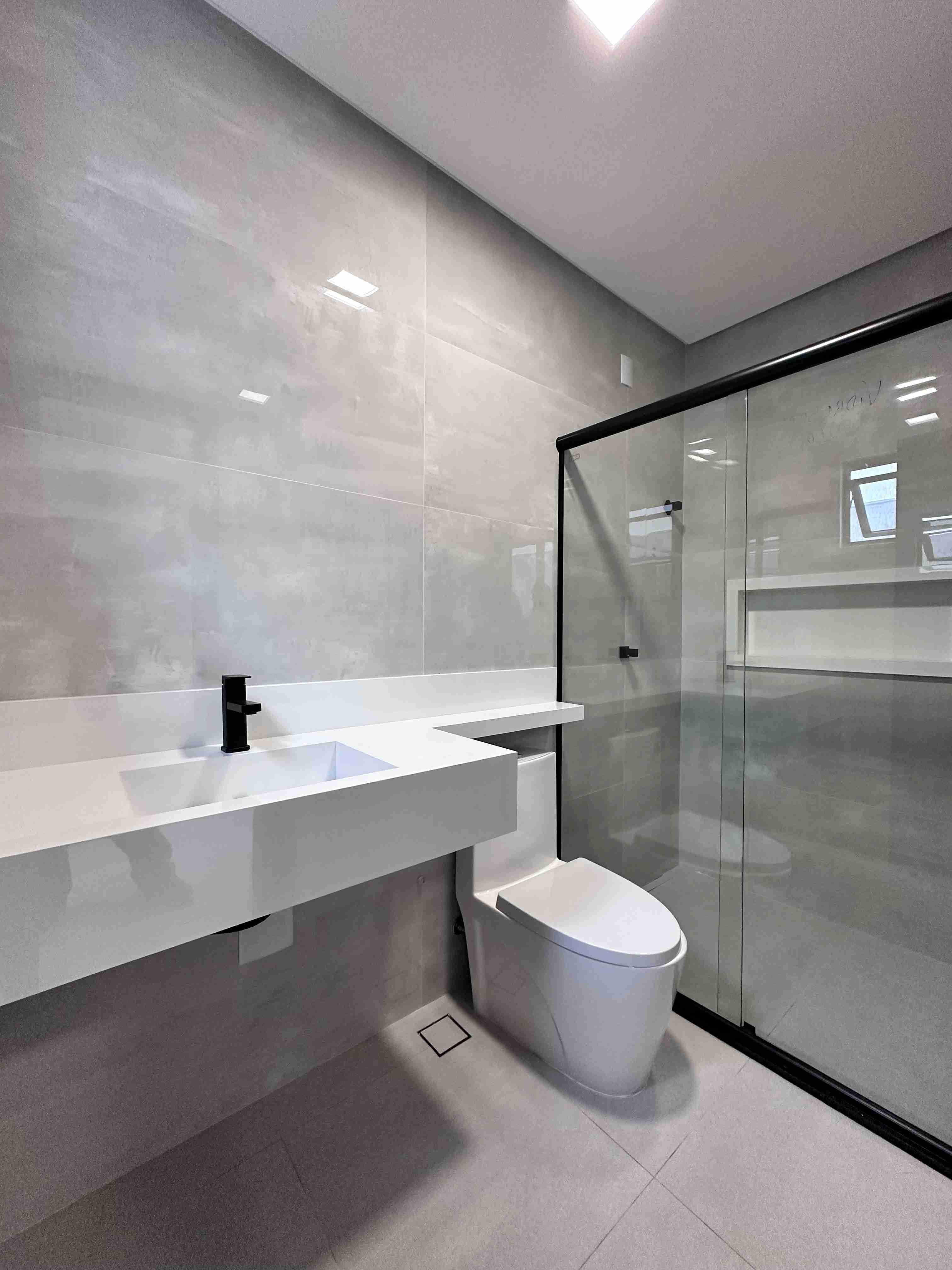 Casa com 3 suítes amplas, cozinha com planejados integrado com o espaço gourmet,  Horto Premier Bairro Primavera, Vitória da Conquista, BA - foto 4