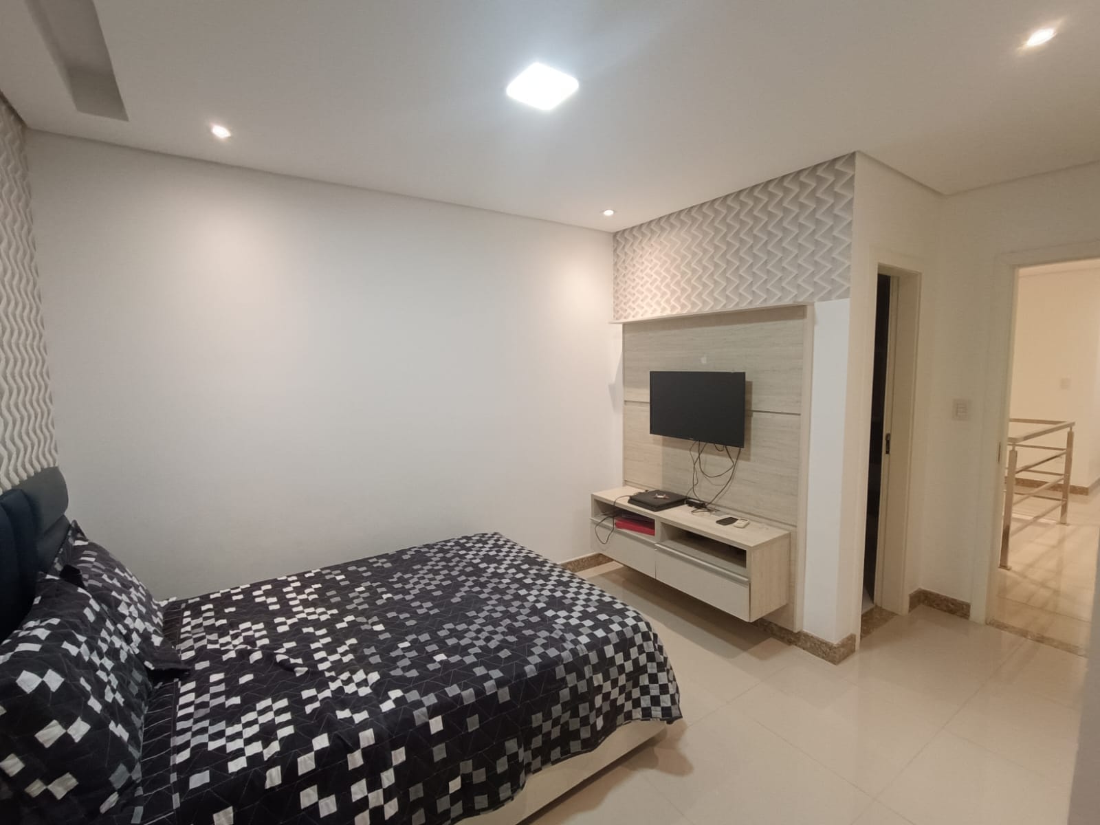 Casa com 5 quartos sendo 3 suítes, área gourmet com jacuzzi, piscina aquecida, em Bairro Boa Vista, Vitória da Conquista, BA - foto 37