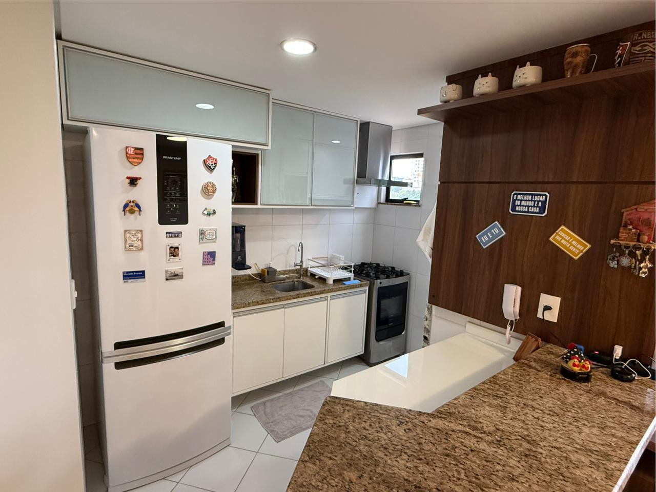 Apartamento com panejados de 2 dormitórios no último andar em B. Candeias em Vitória da Conquista - BA - foto 3