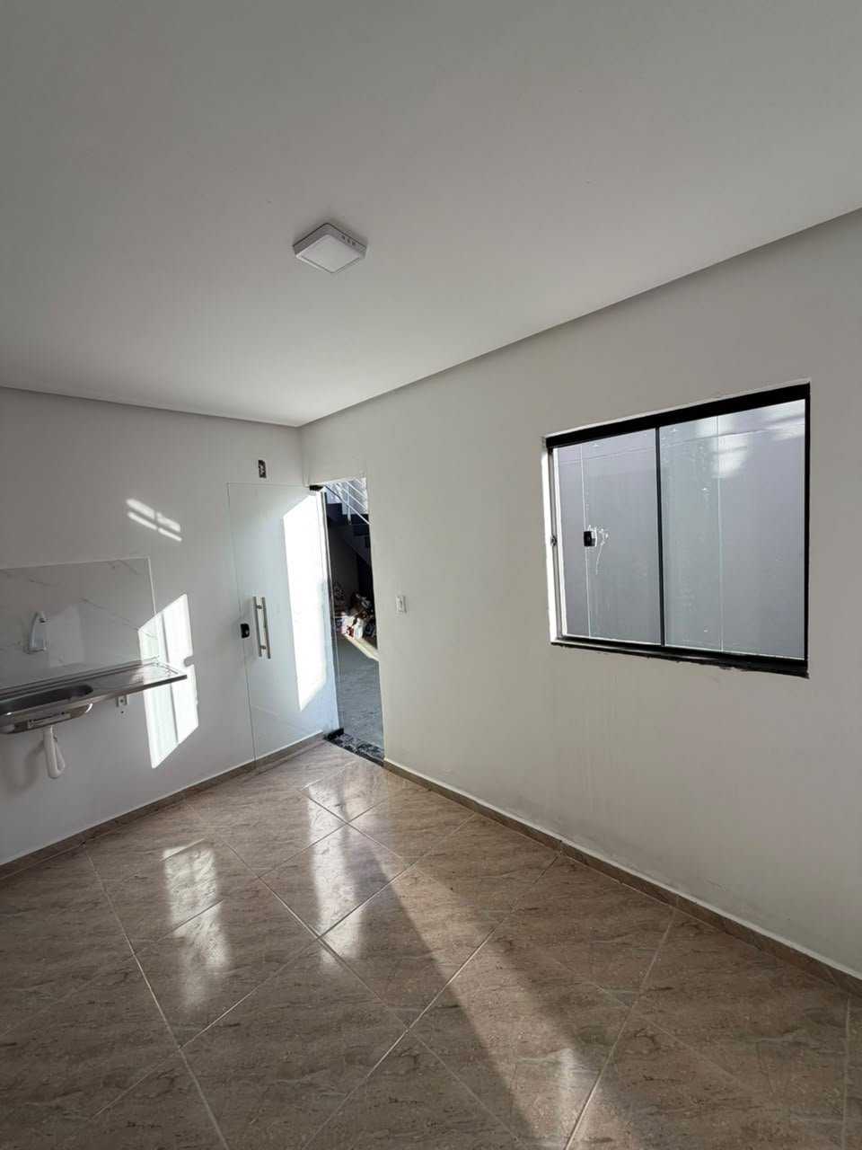 Kitnets disponíveis para Locação, já incluso água, energia. Bairro São Pedro, Vitória da Conquista - Bahia - foto 36