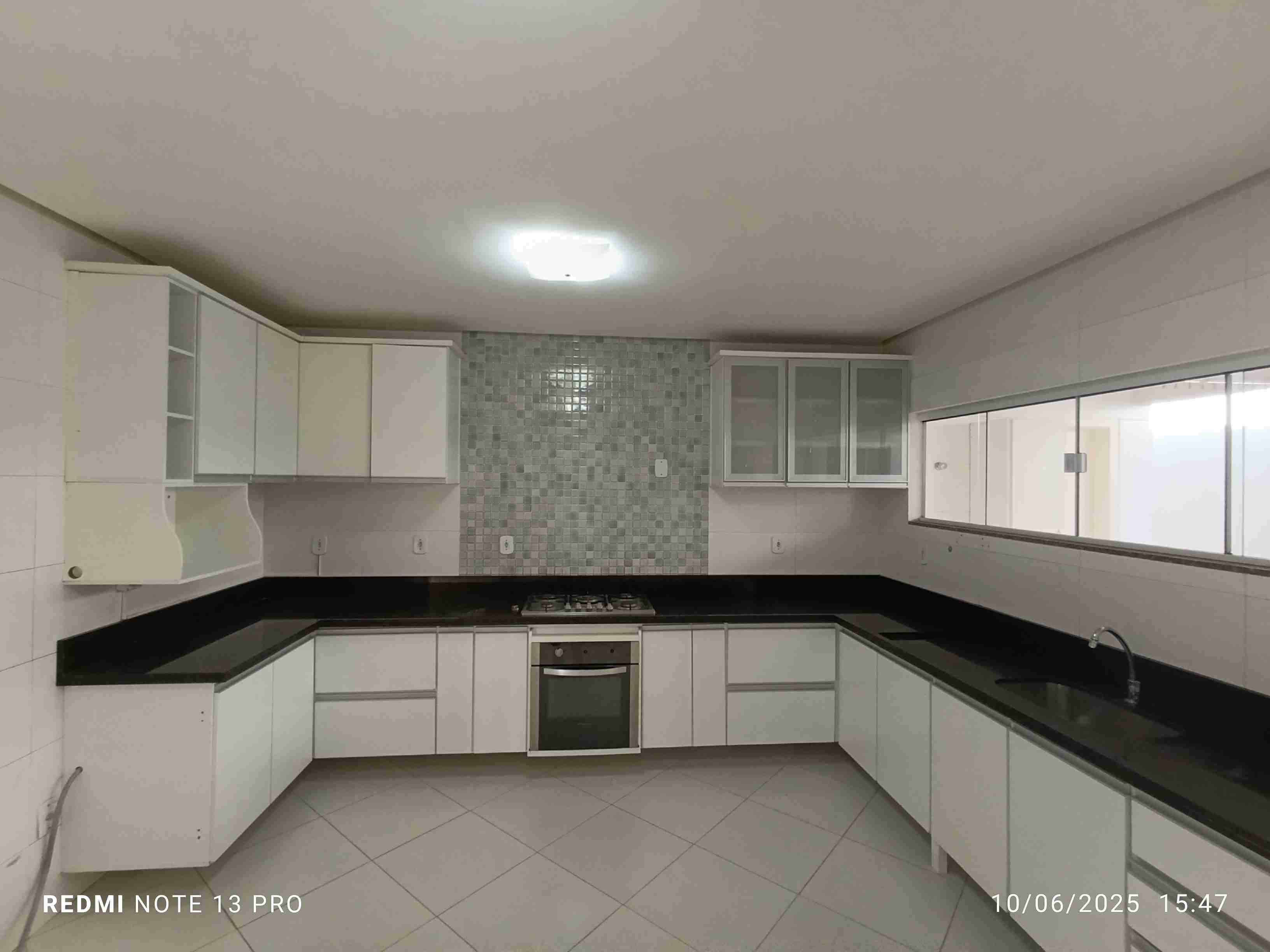 Casa com 5 quartos sendo 4 suítes + dependência completa + escritório para venda, Boa Vista, Vitória da Conquista, BA - foto 38