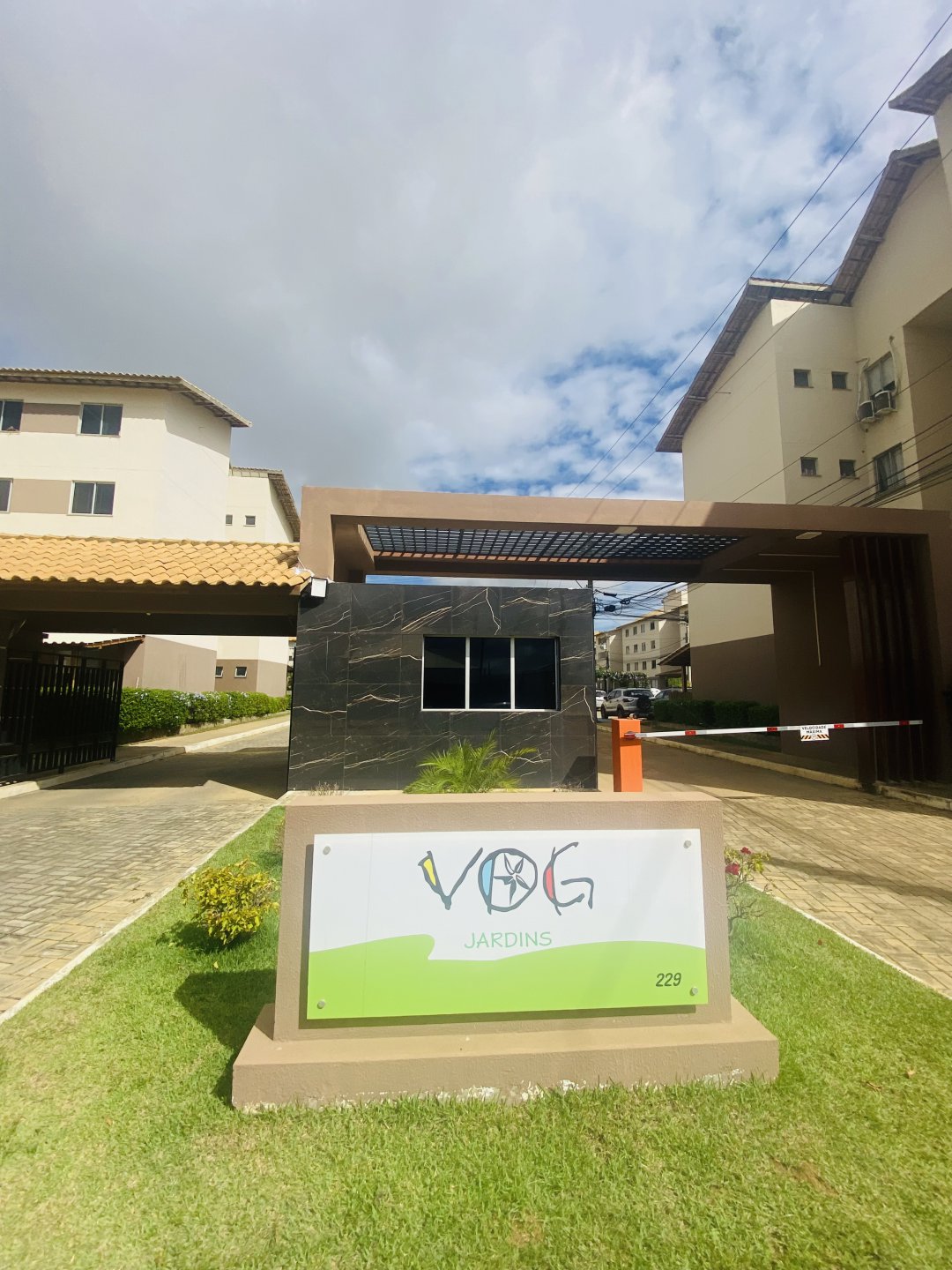 Vendo de porteira fechada, lindo apartamento mobiliado no bairro Boa Vista. - foto 37