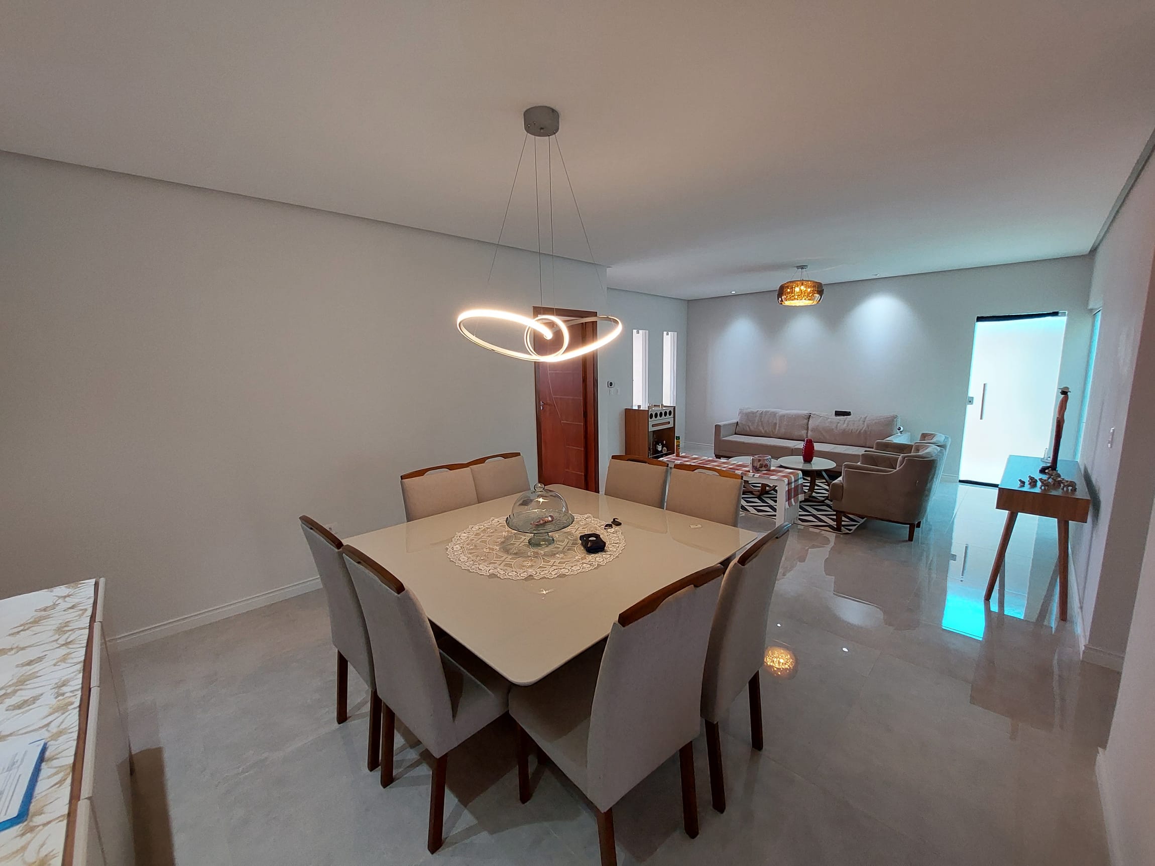 Casa de  4 suítes + dependência , cozinha e quartos planejados, piscina aquecida,  energia solar área construída de 250 m² A B Vista Vitória da C - foto 3