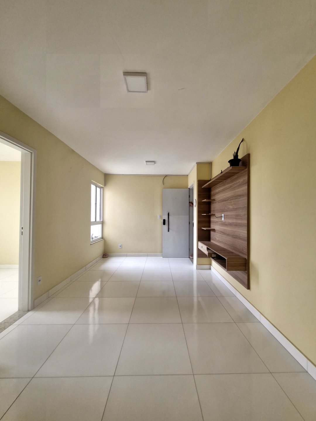 Apartamento 2/4 com planejados à Venda no Condomínio Candeias Premium - foto 3