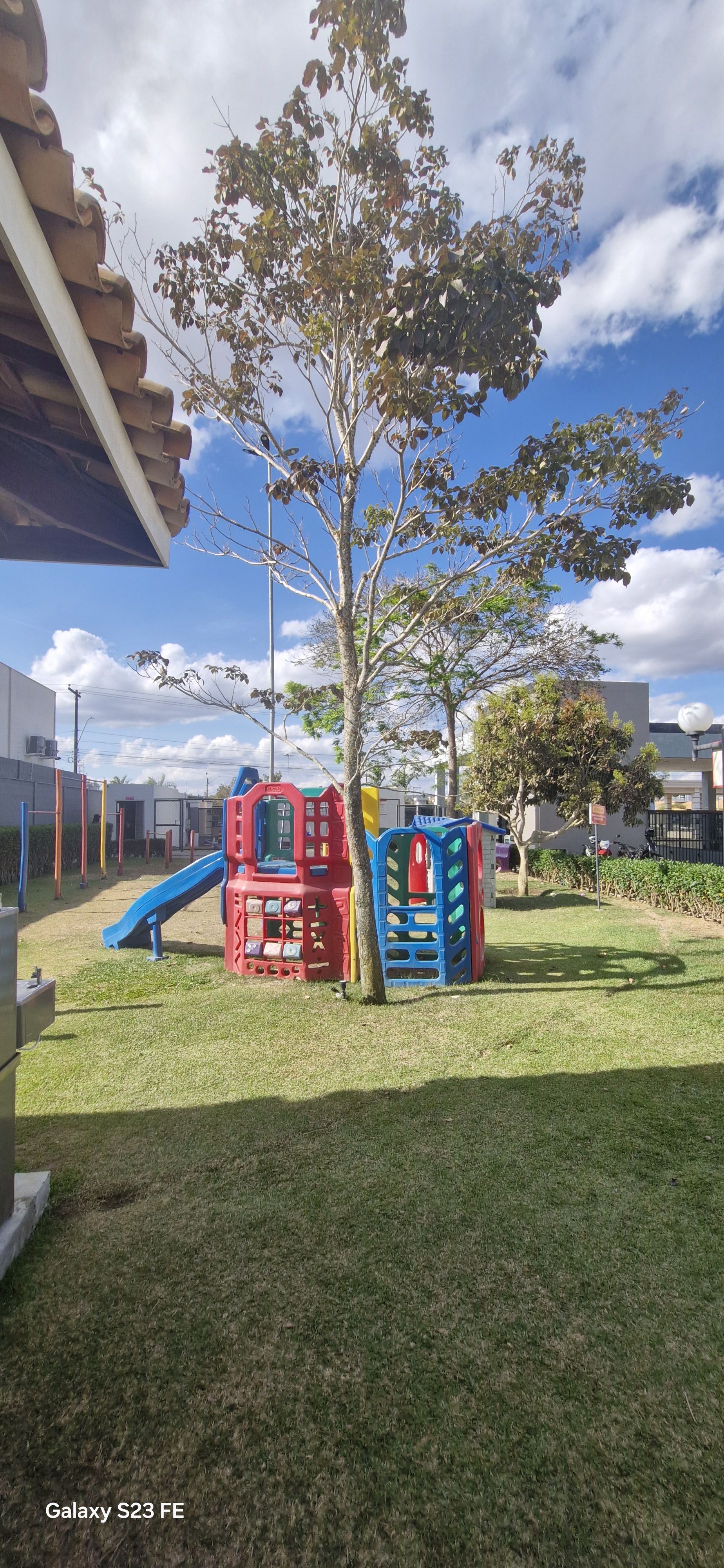 Casa de 4 quartos sendo 2 suítes no condomínio Cidade das Flores à Venda, Boa Vista, Vitória da Conquista, BA - foto 39