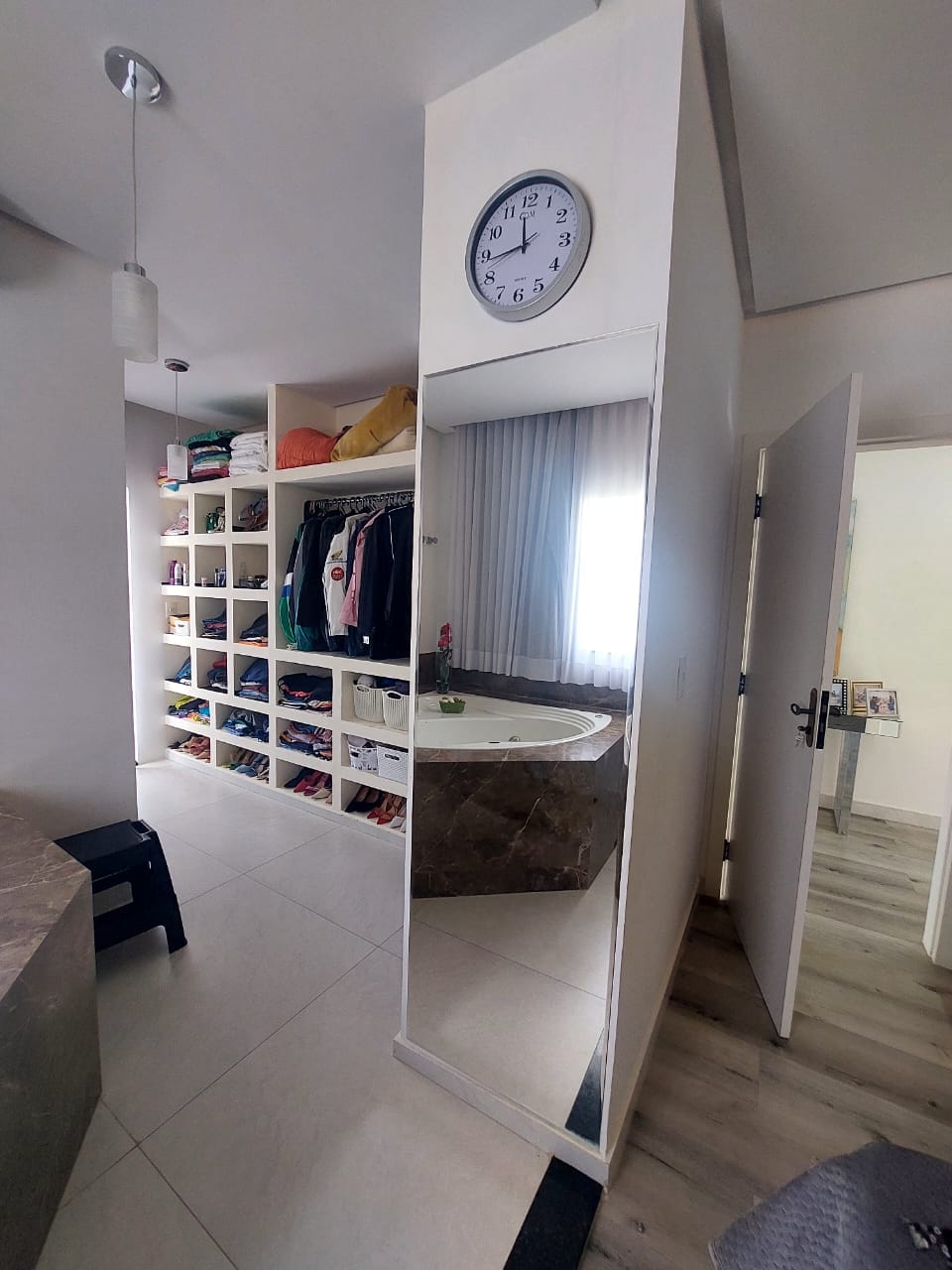 Casa de 4 quartos sendo 3 suites à venda em condomínio fechado com planejados, podendo ser vendido com os móveis no Boa Vista, Vitória da Conquis - foto 39