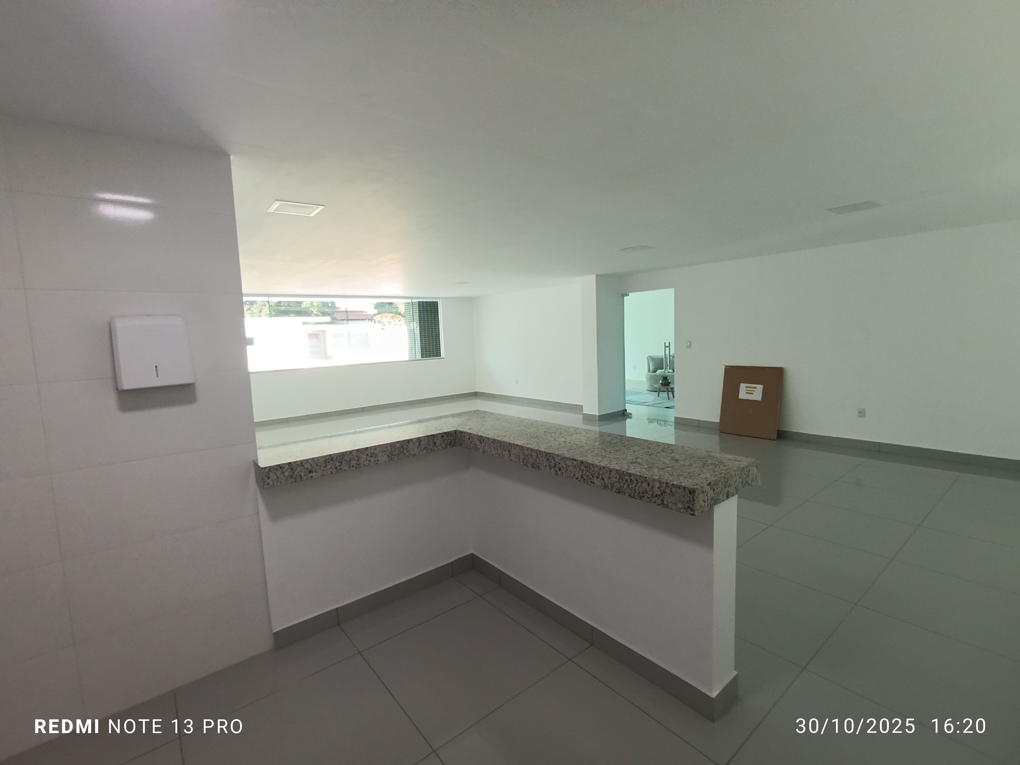 Apartamento novo de 3 quartos sendo 2 suítes, 2 vagas soltas de garagem à Venda, Boa Vista, Vitória da Conquista, BA - foto 39