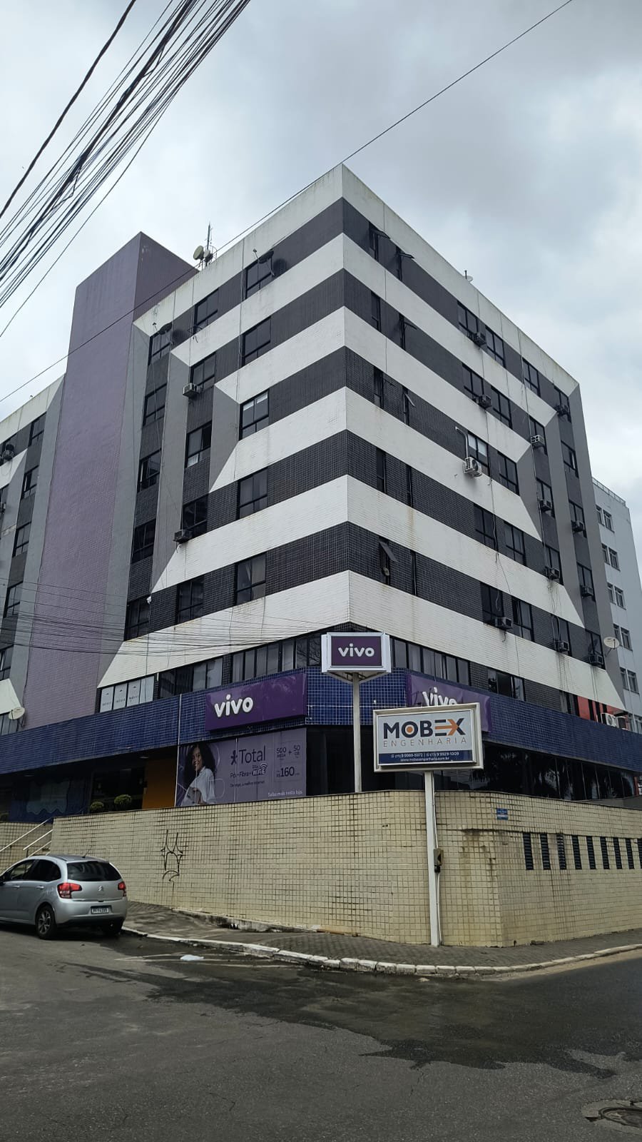 Sala Comercial à Venda no Ed. Gil Moreira, Bairro Recreio em Vitória da Conquista - foto 3
