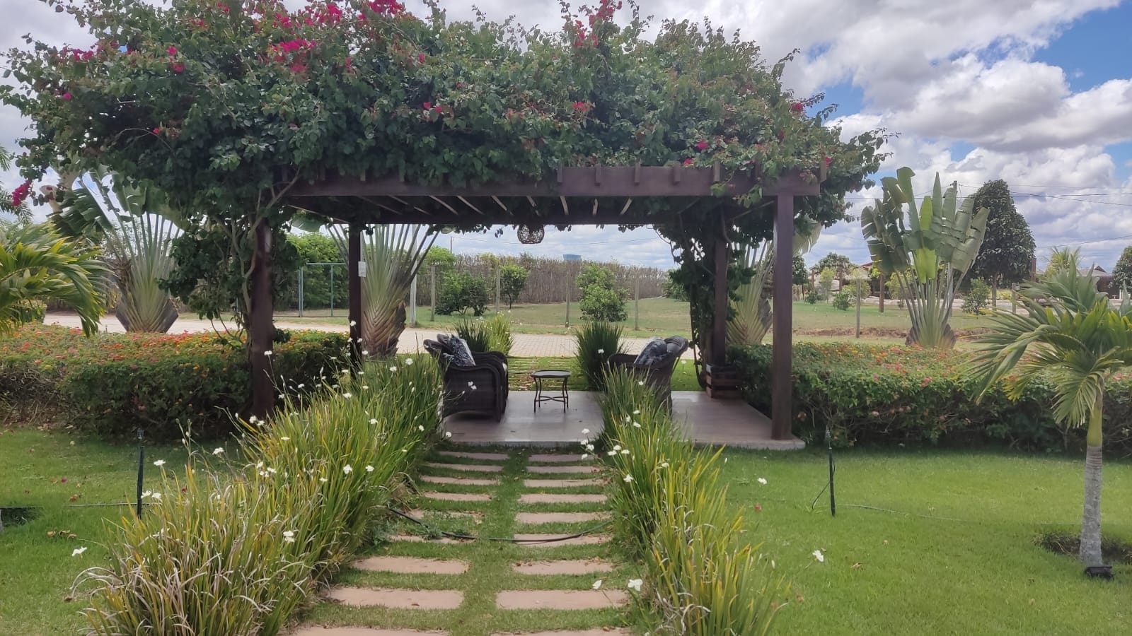 Oportunidade - Terreno de 800Mts no Haras Camping Club - foto 3