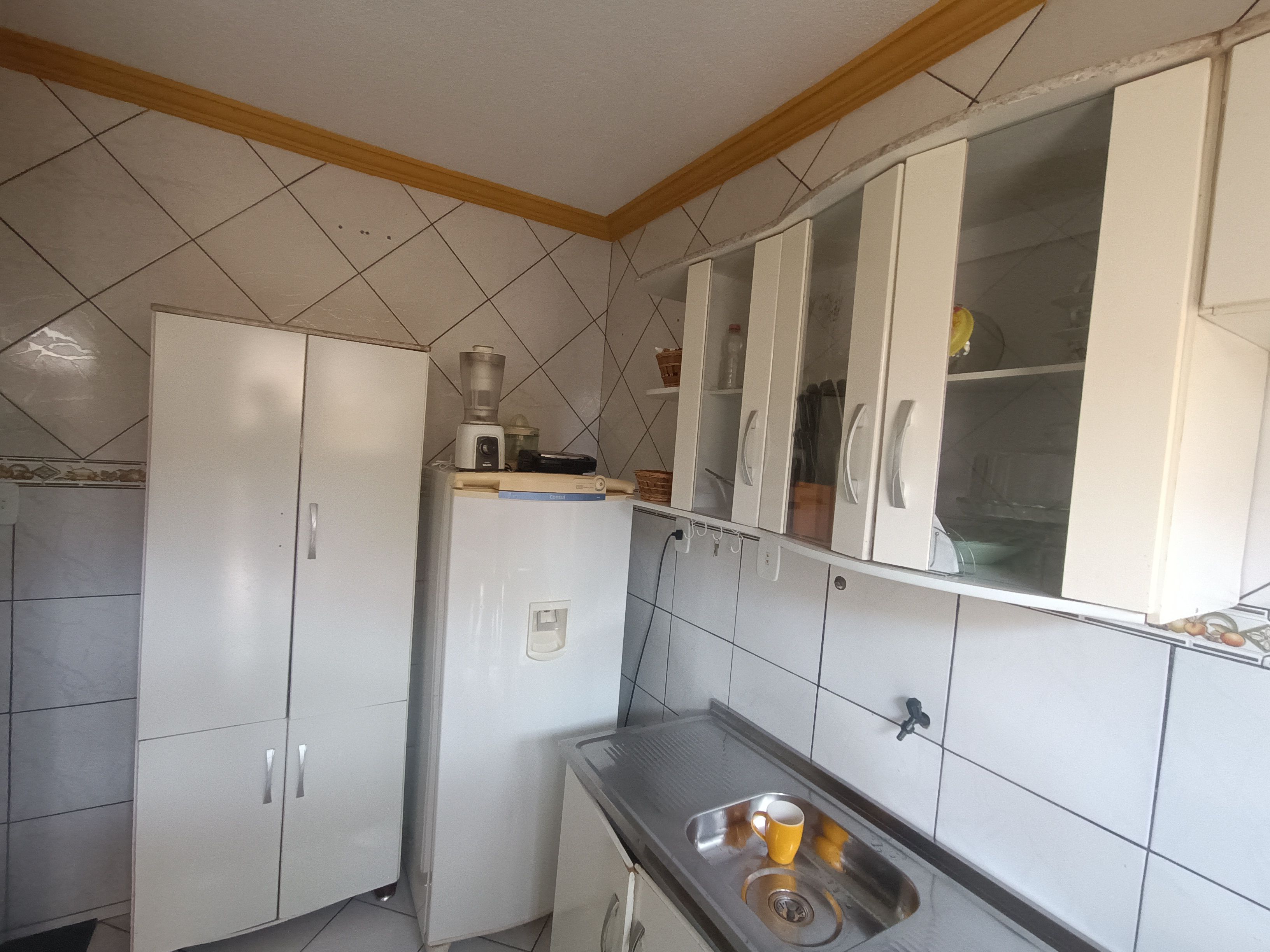 Vendo Vilage de 2 quartos com quintal, garagem coberta em ótima localização para venda na Laura Nunes no bairro Boa Vista, Vitória da Conquista, - foto 40
