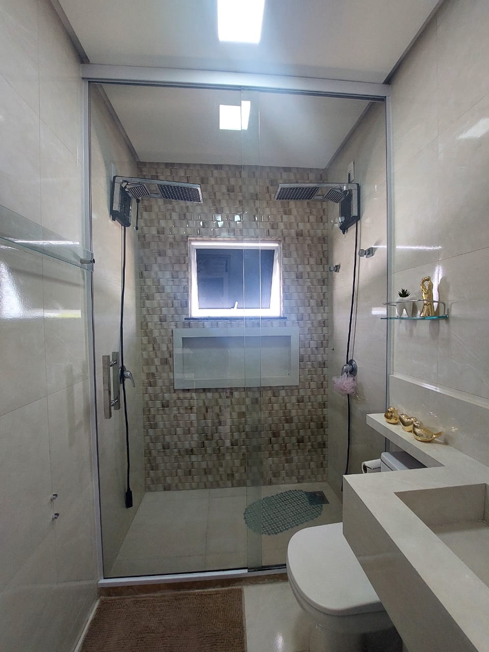 Casa de 4 quartos sendo 3 suites à venda em condomínio fechado com planejados, podendo ser vendido com os móveis no Boa Vista, Vitória da Conquis - foto 40