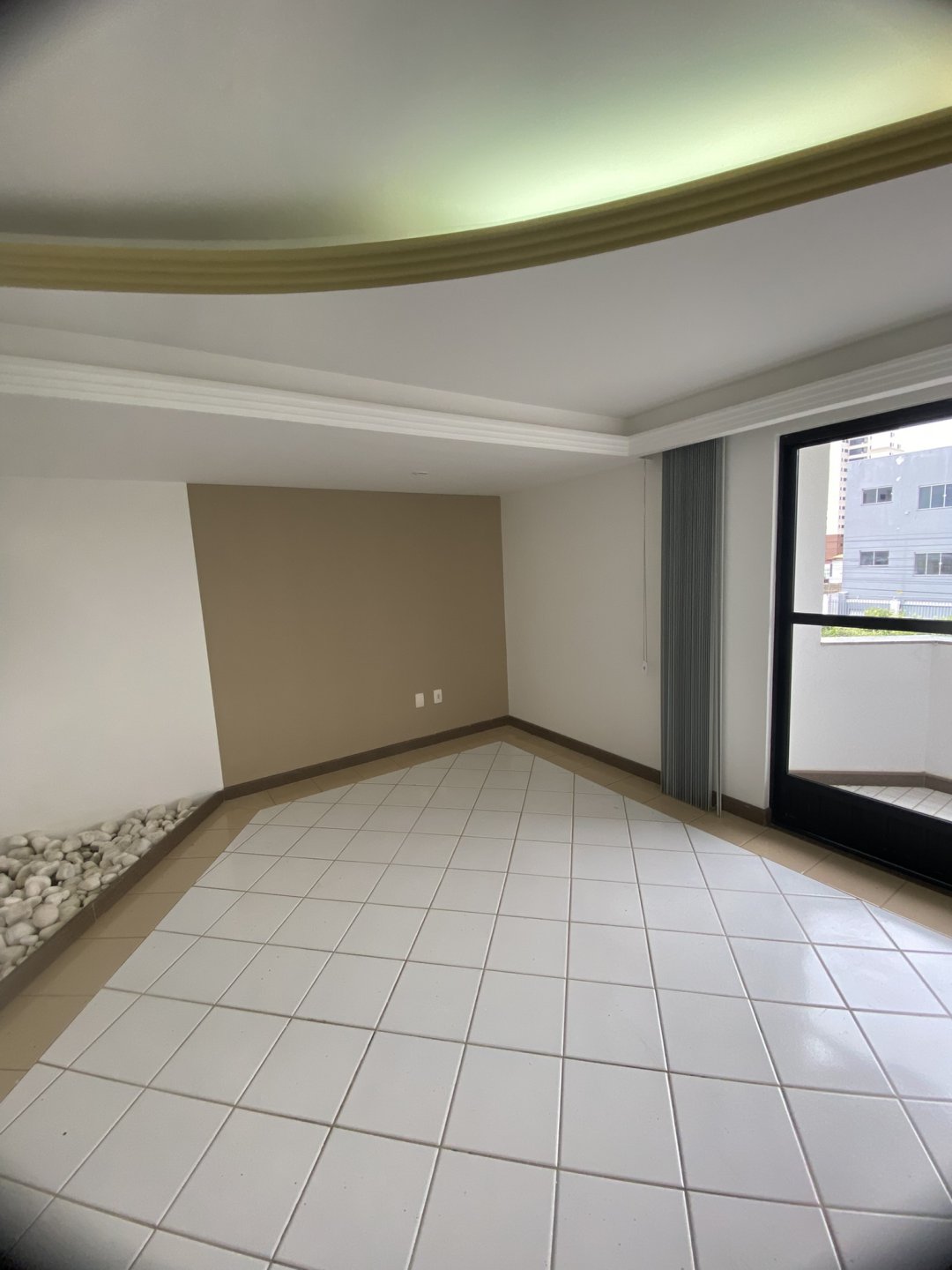 Excelente Apartamento 1º andar, 3/4 com suite, para Locação – Edifício Portal Brasil, Bairro Candeias, em Vitória da Conquista, Bahia - foto 4