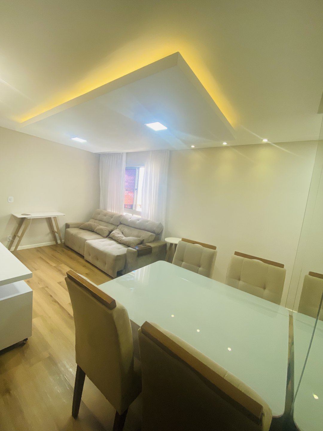 Vendo de porteira fechada, lindo apartamento mobiliado no bairro Boa Vista. - foto 4