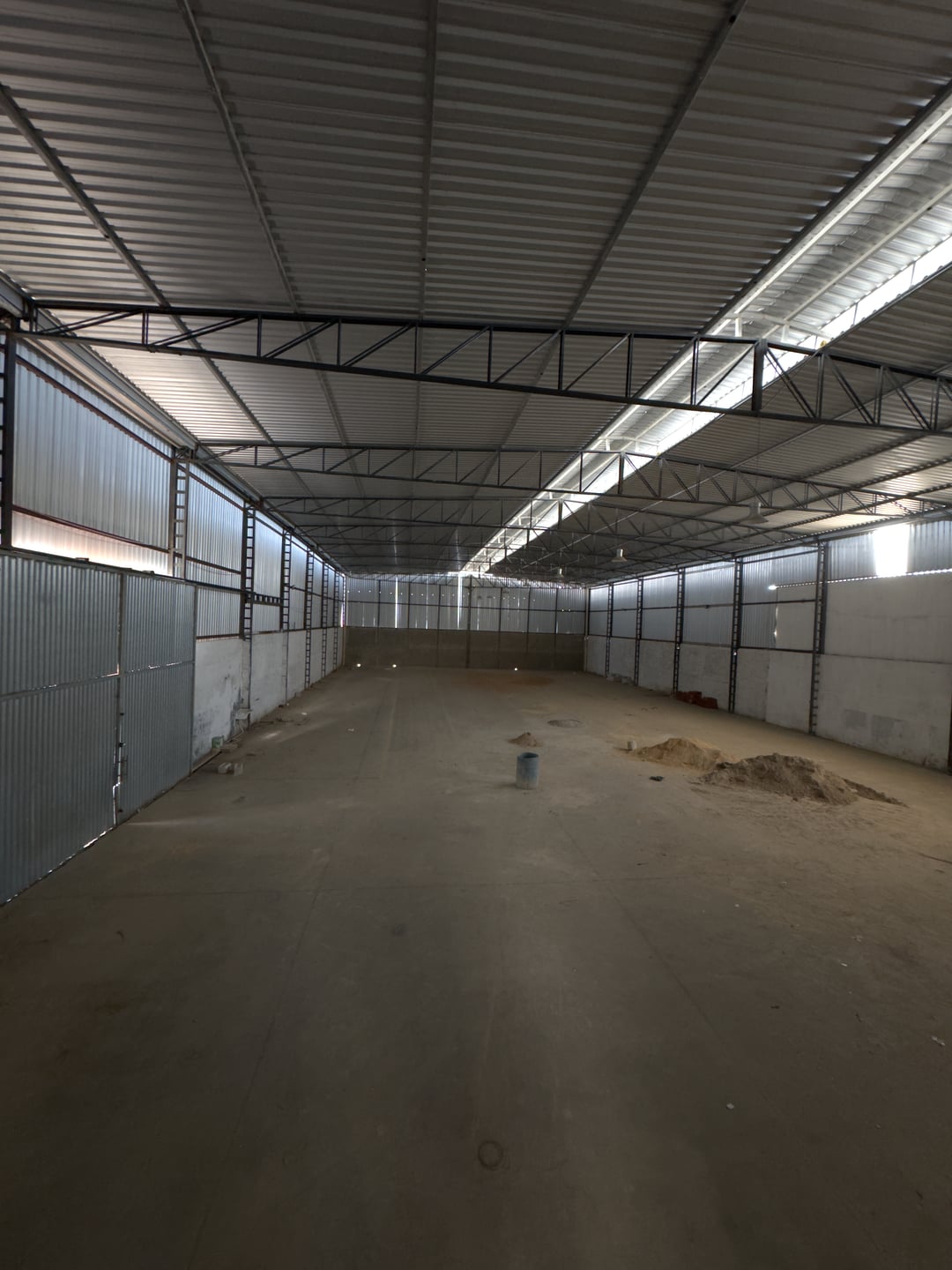 Galpão na Bartolomeu de Gumão 1300m2 - foto 4