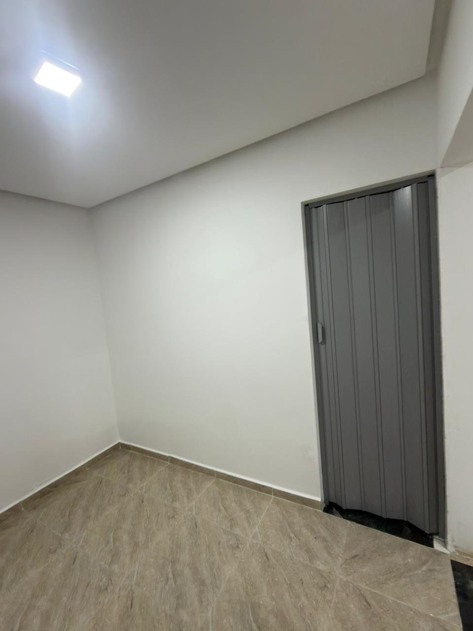 Kitnets disponíveis para Locação, já incluso água, energia. Bairro São Pedro, Vitória da Conquista - Bahia - foto 3