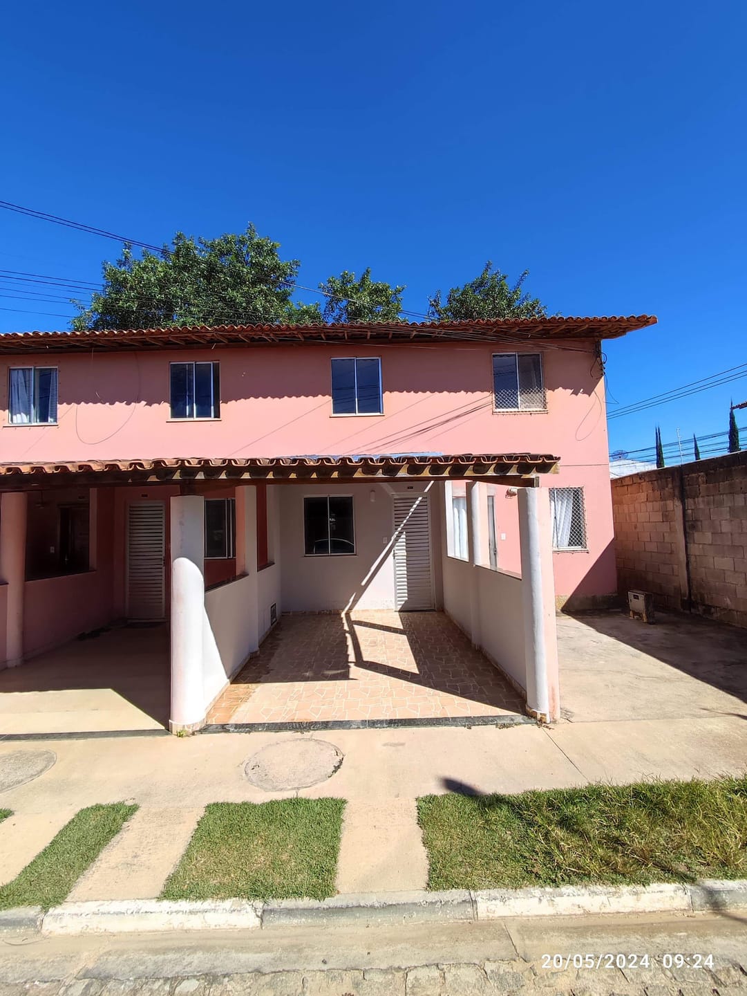Alugo casa tipo Vilage com 2/4 e garagem coberta em condomínio fechado no Boa Vista em Vitória da Conquista, BA - foto 4