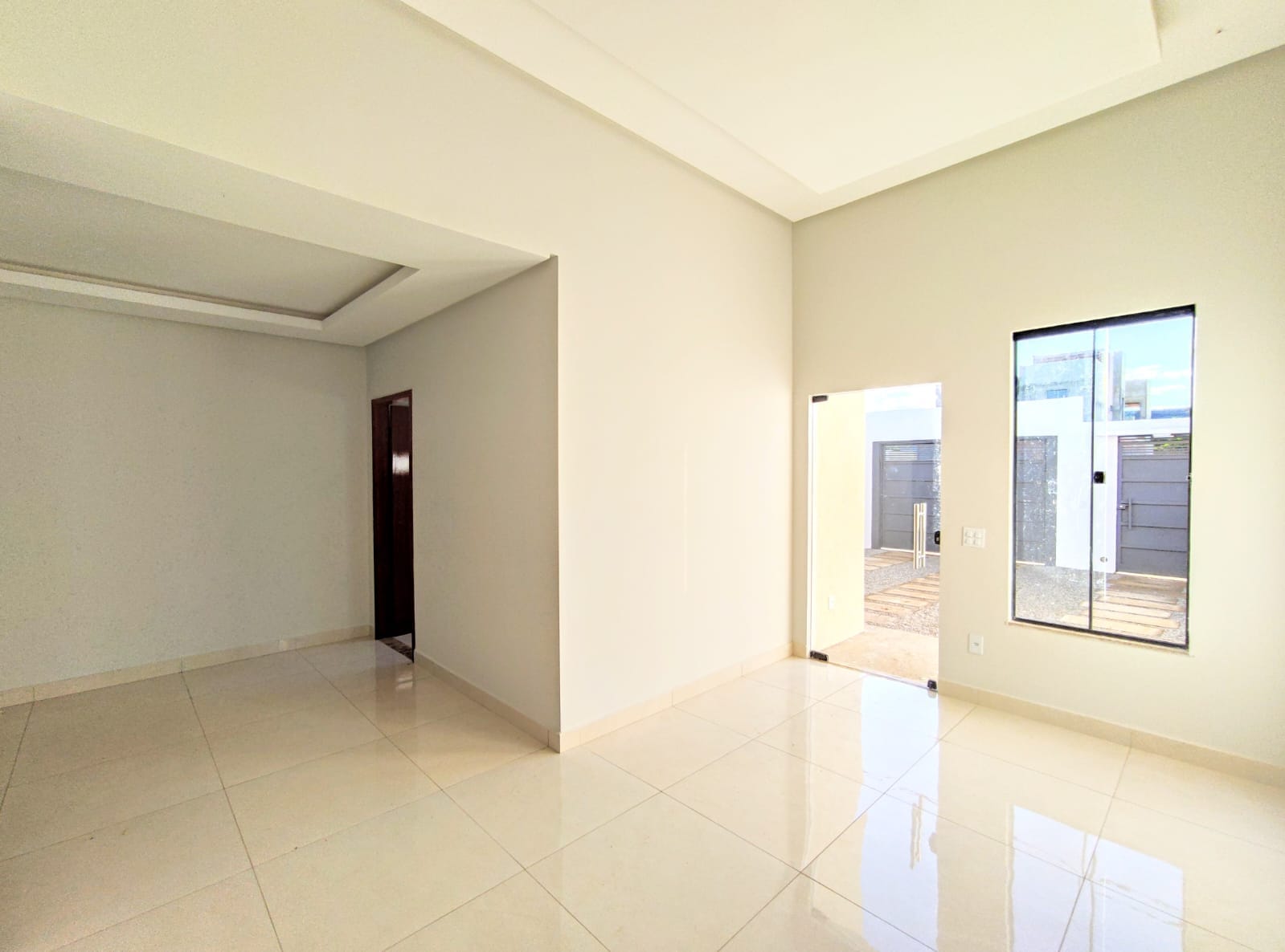 Casa  pronta para morar (solta) de 3 quartos sendo 1 suíte com quintal, Primavera, Vitória da Conquista, BA - foto 5