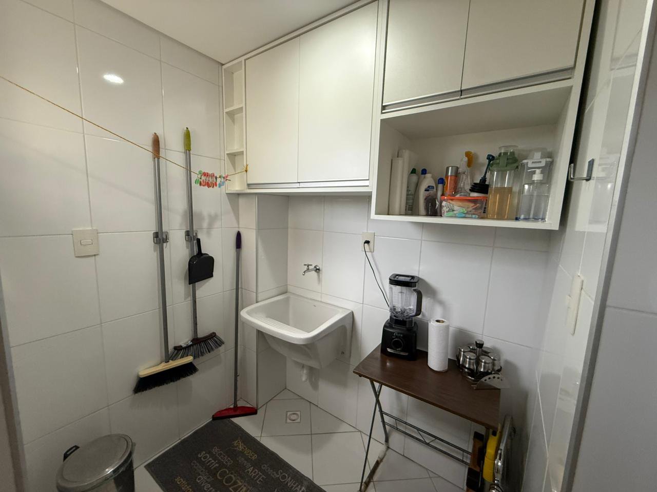 Apartamento com panejados de 2 dormitórios no último andar em B. Candeias em Vitória da Conquista - BA - foto 4