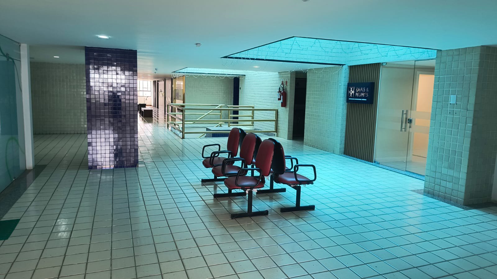 Sala Comercial à Venda no Ed. Gil Moreira, Bairro Recreio em Vitória da Conquista - foto 4