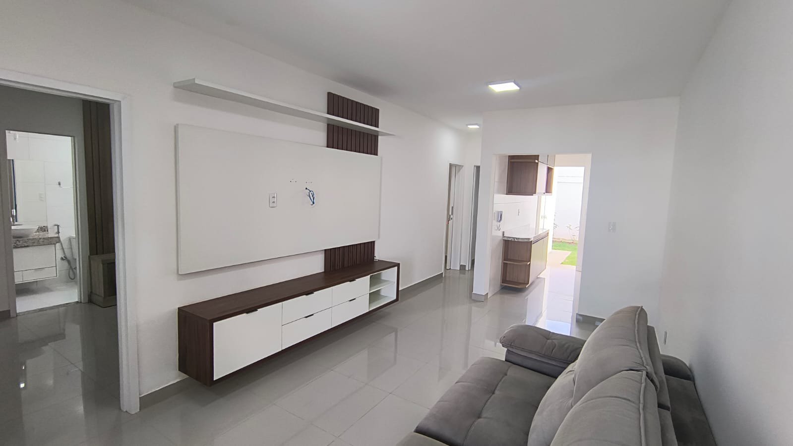 Casa com 3 suítes no Condomínio Duque Residence - Bairro Boa Vista em Vitória da Conquista-Ba - foto 3