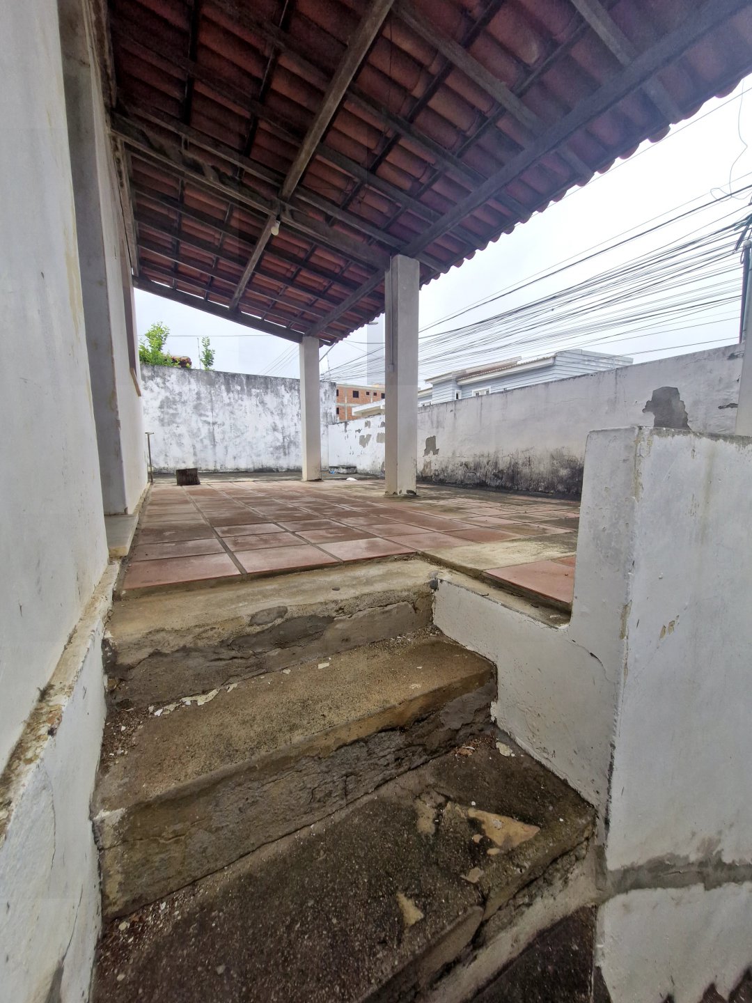 Casa à venda no Bairro Recreio Próximo a Ed Natação  e a Igreja da Graças. - foto 4