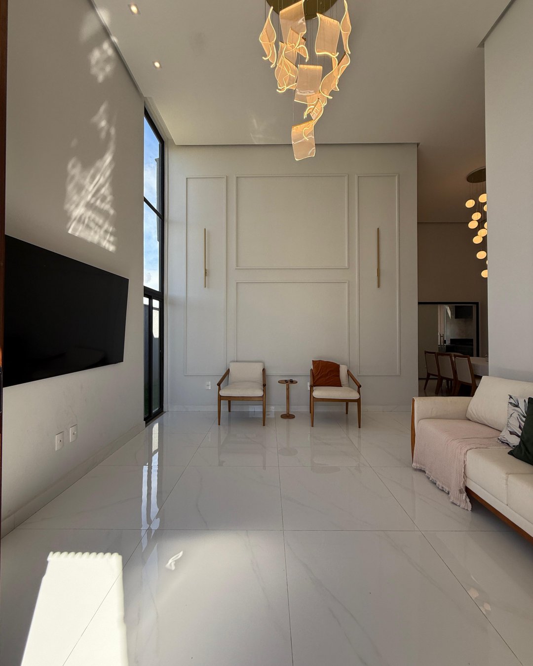 Casa com Piscina, Alto Padrão à venda no Alphaville 1 - foto 4
