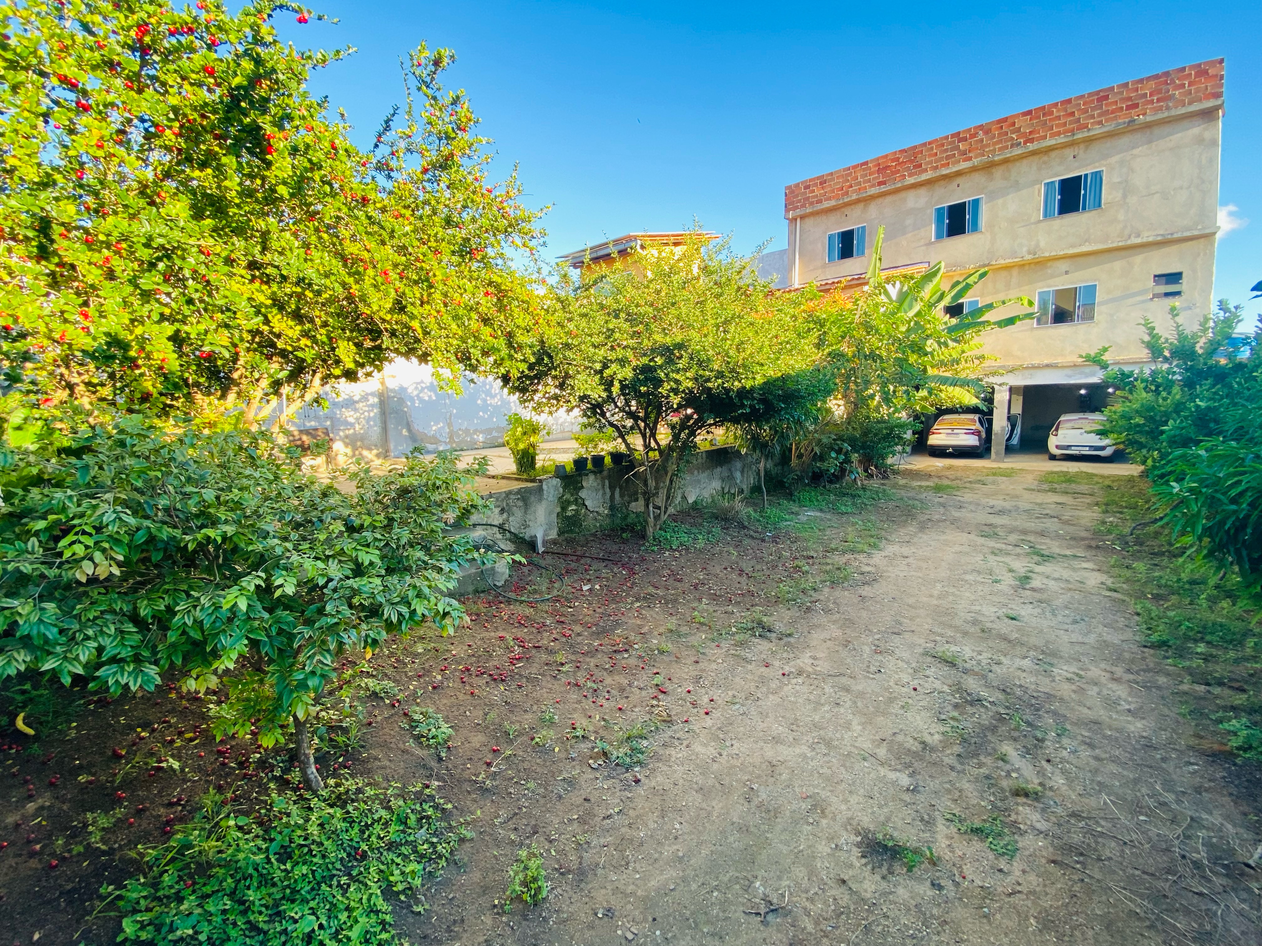 Vendo ótima casa duplex de 4 quartos, sendo 3 suítes, garagem para 5 carros,  Vitória da Conquista, BA - foto 5