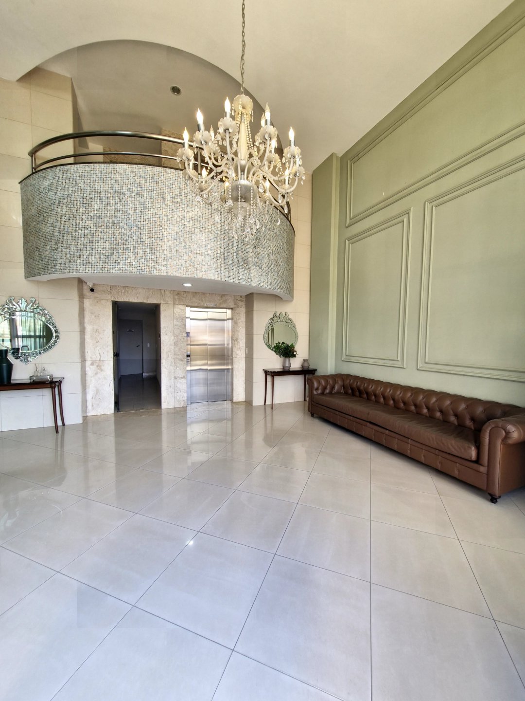 Apartamento Alto padrão 185m² à 15 metros da Olivia Flores - foto 5