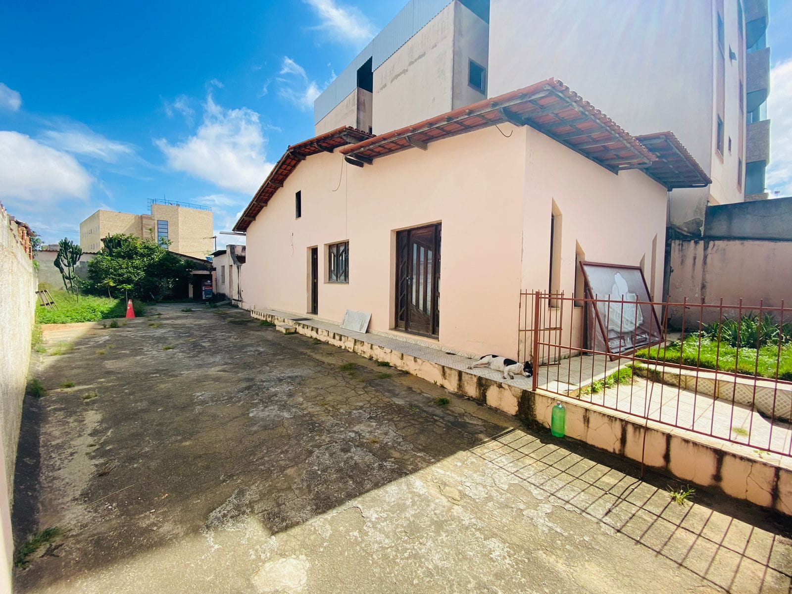 Casa à venda, com 408M² de terreno na área comercial do bairro Alto Maron, Vitória da Conquista, BA - foto 6