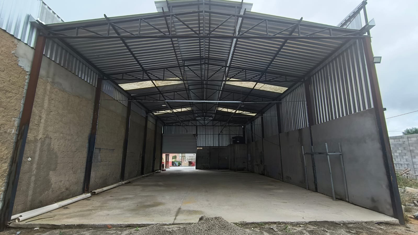 Galpão de 180m2 a venda, construído em terreno de esquina de 600mts, localizado no Bairro Jurema, Vitória da Conquista - foto 5
